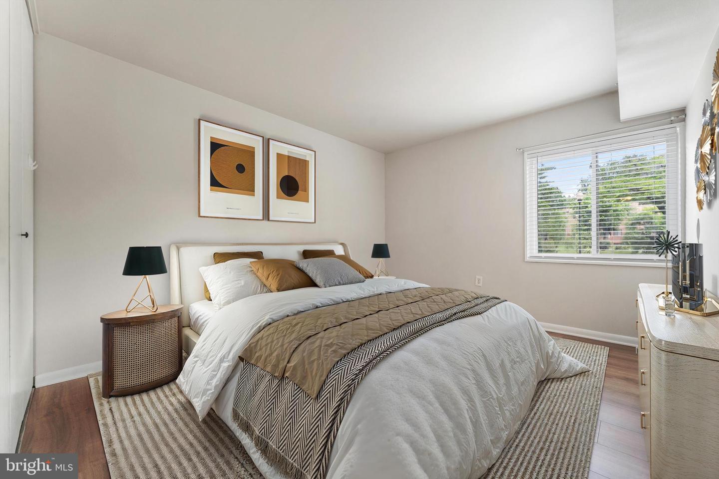 1413 NORTHGATE SQ #13/2A, RESTON, Virginia 20190, 1 Bedroom Bedrooms, 1 Room Rooms,1 BathroomBathrooms,Residential,For sale,1413 NORTHGATE SQ #13/2A,VAFX2246310 MLS # VAFX2246310