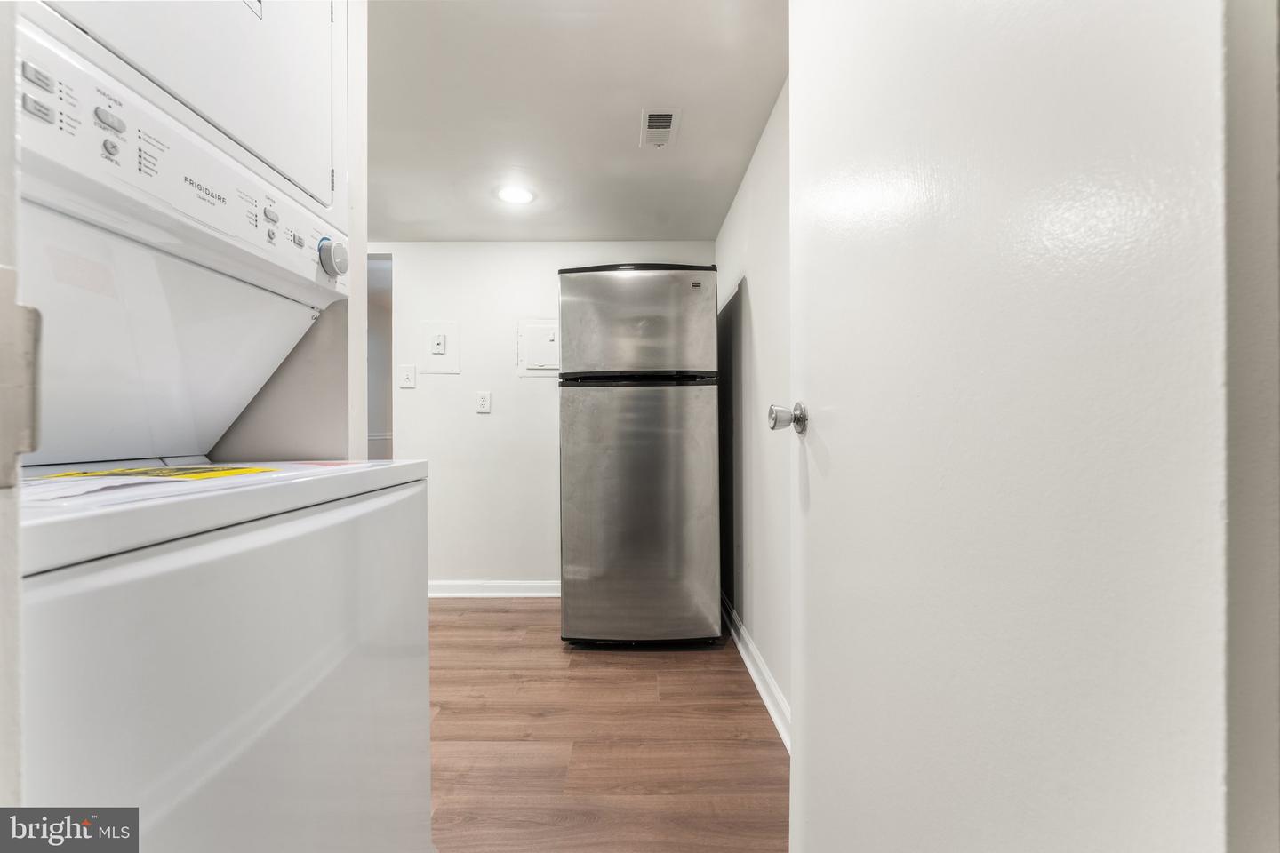 1413 NORTHGATE SQ #13/2A, RESTON, Virginia 20190, 1 Bedroom Bedrooms, 1 Room Rooms,1 BathroomBathrooms,Residential,For sale,1413 NORTHGATE SQ #13/2A,VAFX2246310 MLS # VAFX2246310