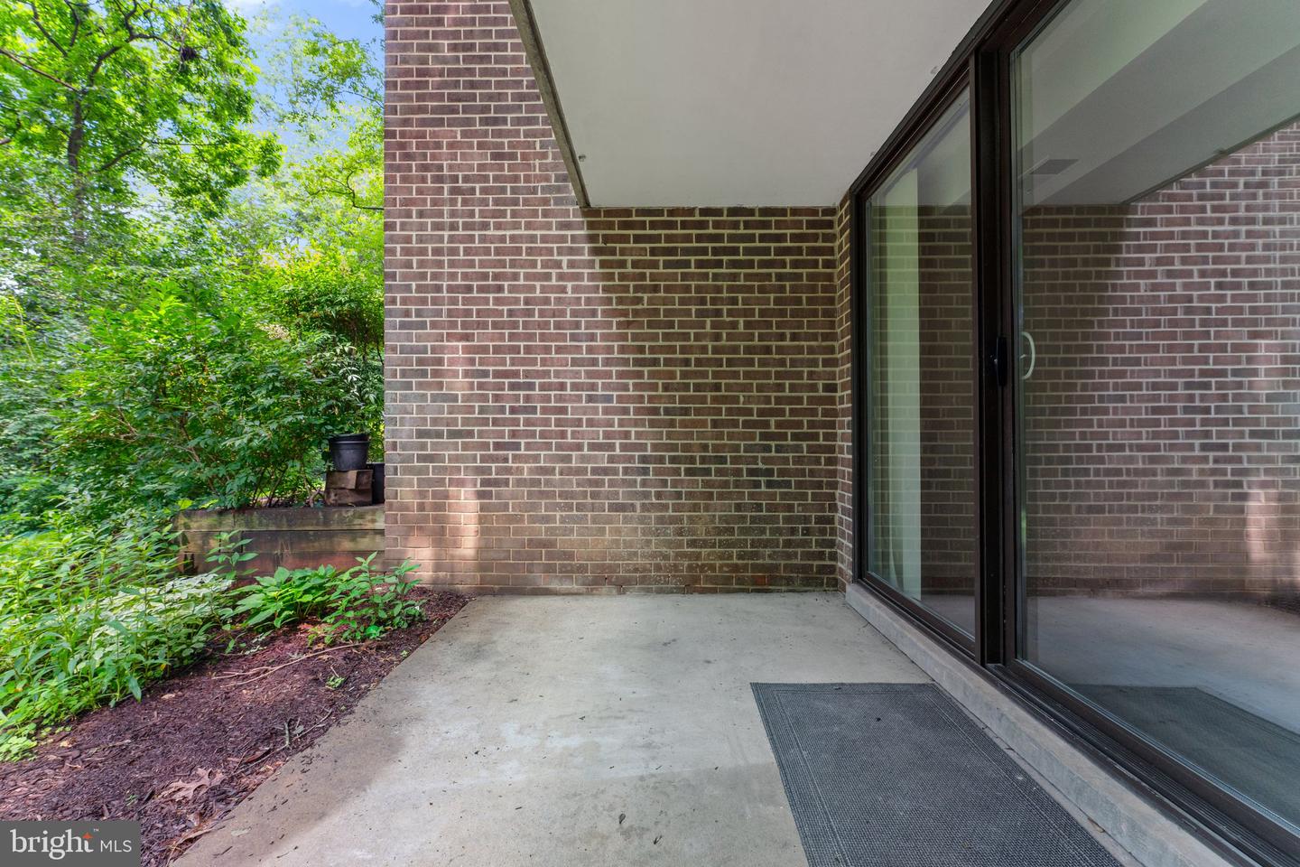 1413 NORTHGATE SQ #13/2A, RESTON, Virginia 20190, 1 Bedroom Bedrooms, 1 Room Rooms,1 BathroomBathrooms,Residential,For sale,1413 NORTHGATE SQ #13/2A,VAFX2246310 MLS # VAFX2246310
