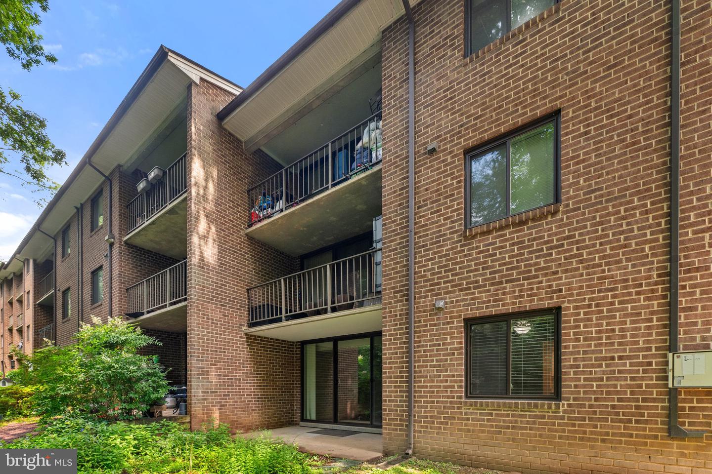 1413 NORTHGATE SQ #13/2A, RESTON, Virginia 20190, 1 Bedroom Bedrooms, 1 Room Rooms,1 BathroomBathrooms,Residential,For sale,1413 NORTHGATE SQ #13/2A,VAFX2246310 MLS # VAFX2246310