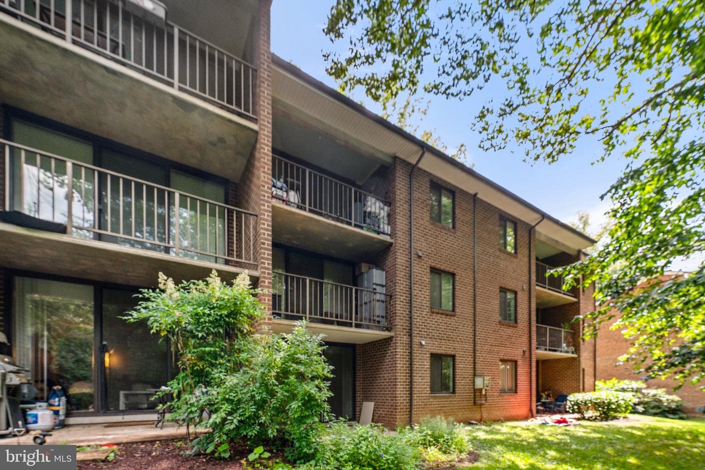 1413 NORTHGATE SQ #13/2A, RESTON, Virginia 20190, 1 Bedroom Bedrooms, 1 Room Rooms,1 BathroomBathrooms,Residential,For sale,1413 NORTHGATE SQ #13/2A,VAFX2246310 MLS # VAFX2246310