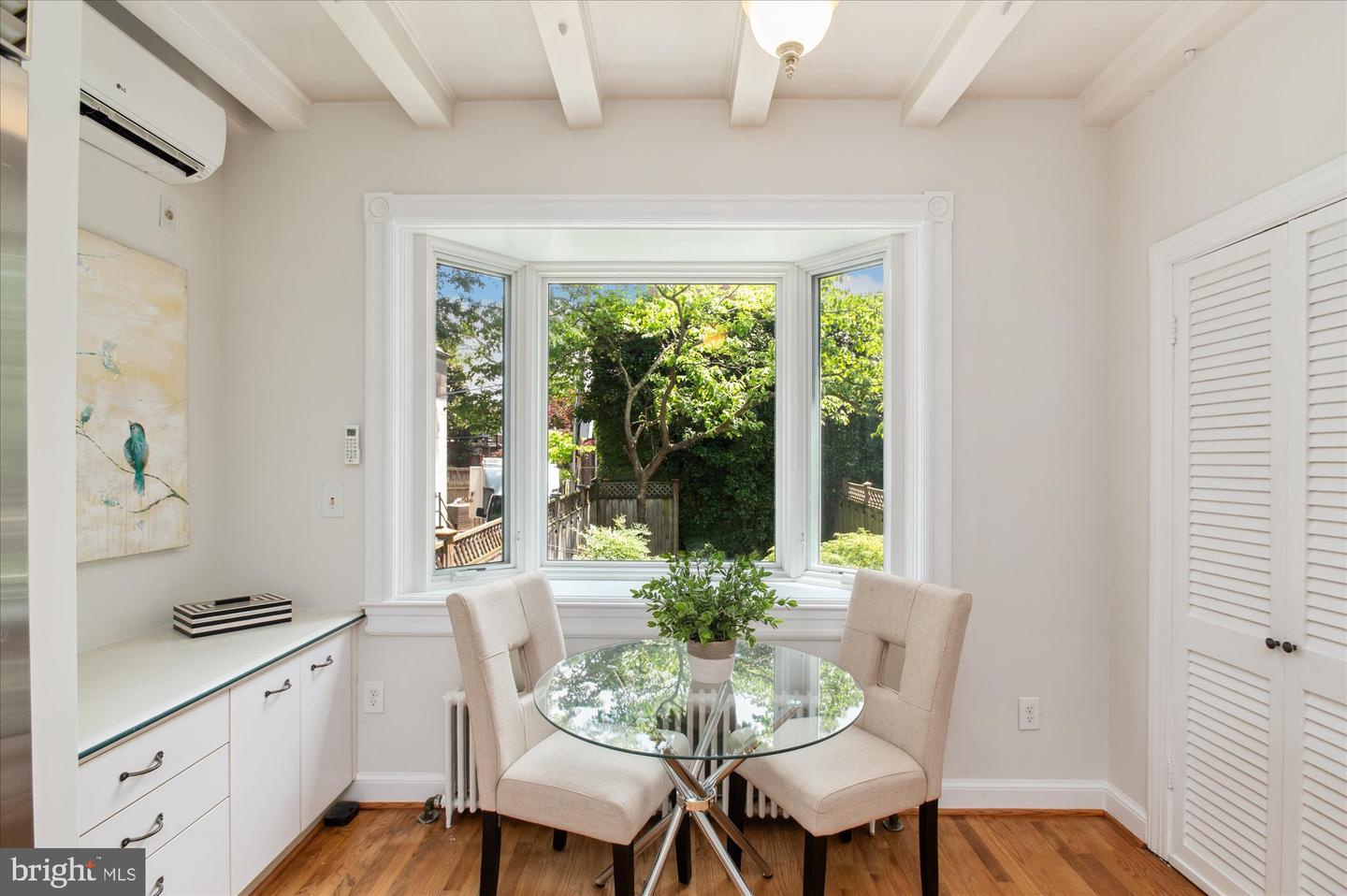 6 7TH ST SE, WASHINGTON, District Of Columbia 20003, 6 Bedrooms Bedrooms, ,5 BathroomsBathrooms,Residential,For sale,6 7TH ST SE,DCDC2204752 MLS # DCDC2204752
