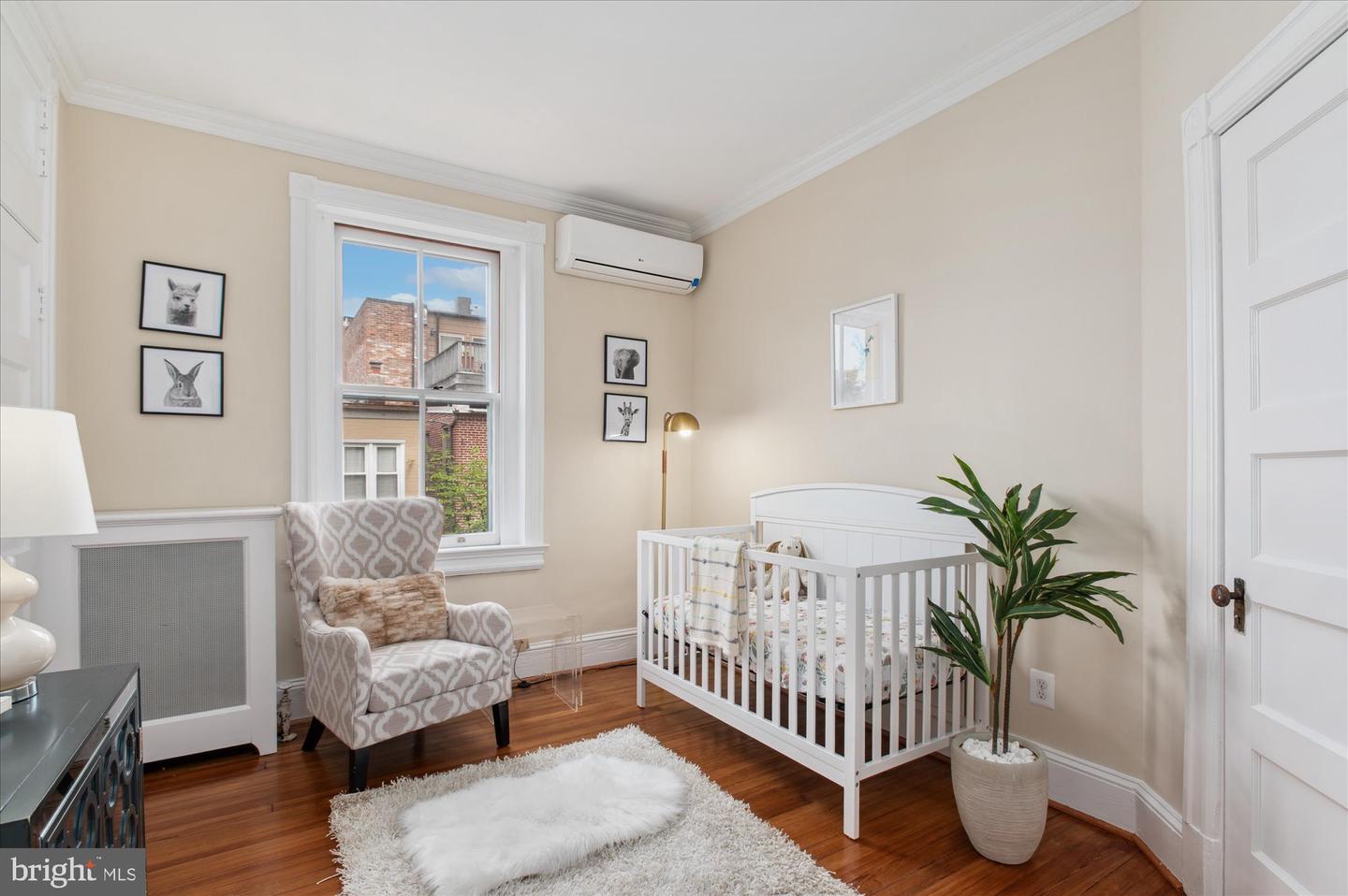 6 7TH ST SE, WASHINGTON, District Of Columbia 20003, 6 Bedrooms Bedrooms, ,5 BathroomsBathrooms,Residential,For sale,6 7TH ST SE,DCDC2204752 MLS # DCDC2204752