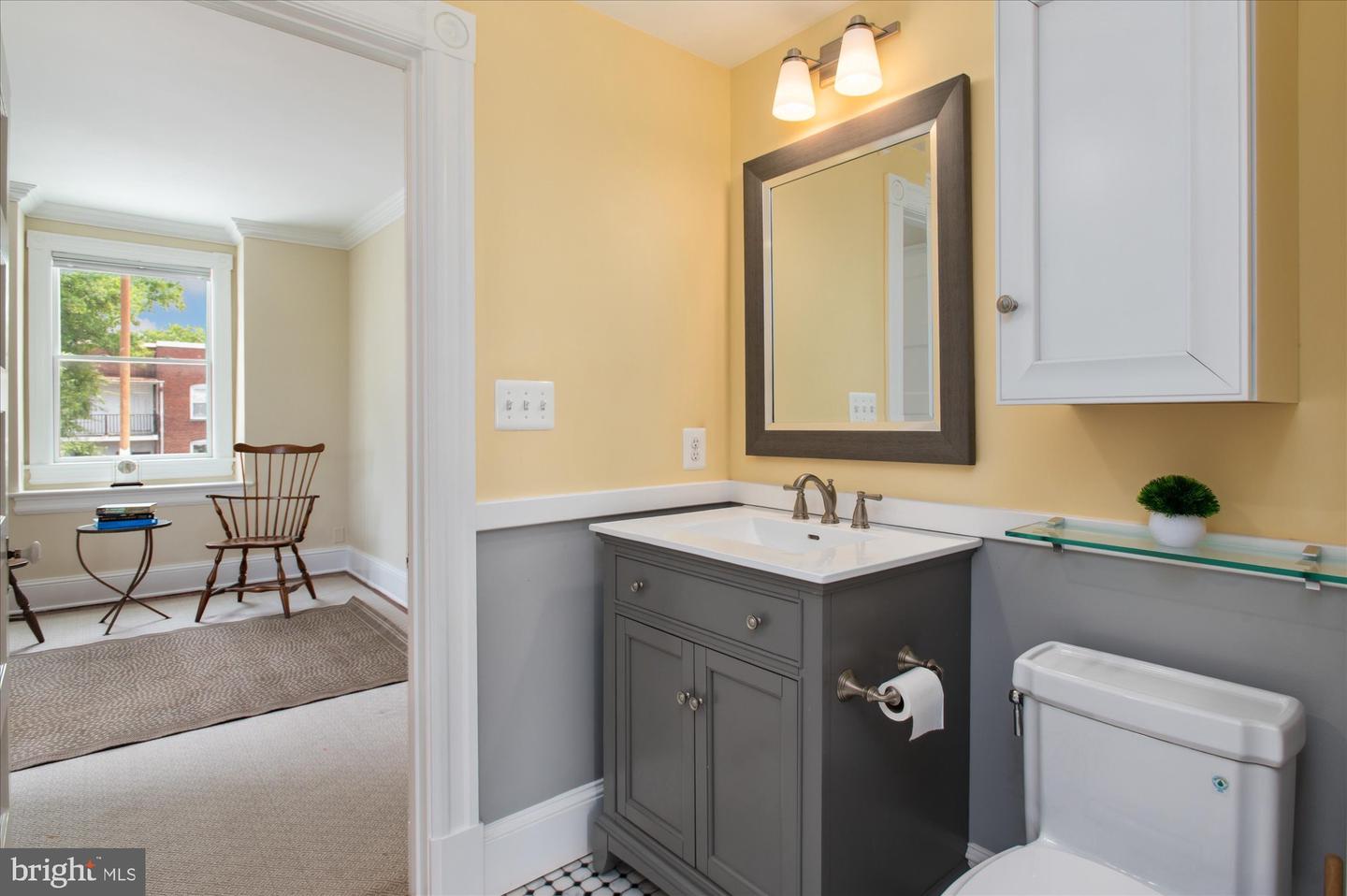 6 7TH ST SE, WASHINGTON, District Of Columbia 20003, 6 Bedrooms Bedrooms, ,5 BathroomsBathrooms,Residential,For sale,6 7TH ST SE,DCDC2204752 MLS # DCDC2204752