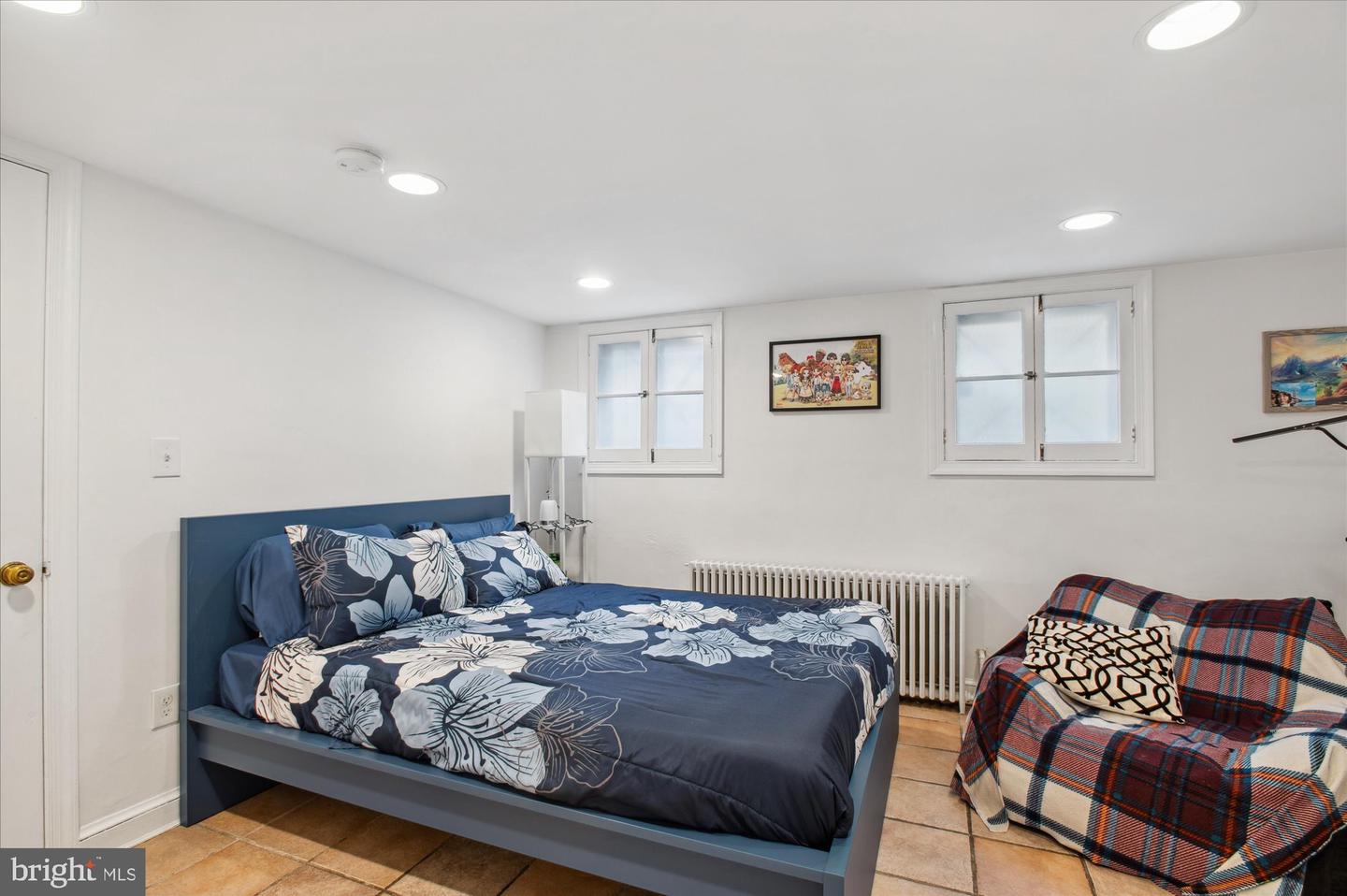 6 7TH ST SE, WASHINGTON, District Of Columbia 20003, 6 Bedrooms Bedrooms, ,5 BathroomsBathrooms,Residential,For sale,6 7TH ST SE,DCDC2204752 MLS # DCDC2204752