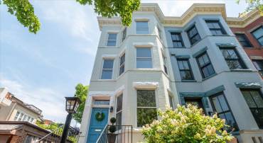 6 7TH ST SE, WASHINGTON, District Of Columbia 20003, 6 Bedrooms Bedrooms, ,5 BathroomsBathrooms,Residential,For sale,6 7TH ST SE,DCDC2204752 MLS # DCDC2204752