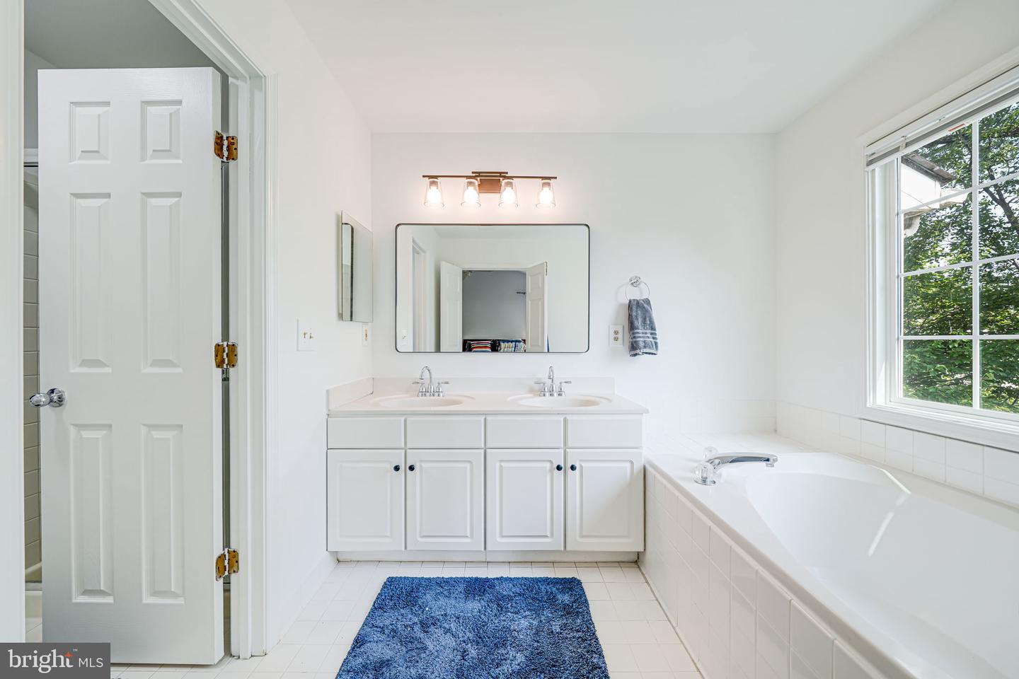3926 CHARLES AVE, ALEXANDRIA, Virginia 22305, 3 Bedrooms Bedrooms, ,3 BathroomsBathrooms,Residential,For sale,3926 CHARLES AVE,VAAX2046284 MLS # VAAX2046284