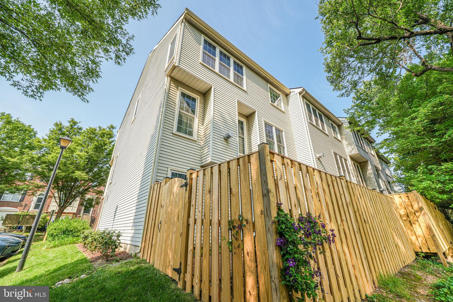 3926 CHARLES AVE, ALEXANDRIA, Virginia 22305, 3 Bedrooms Bedrooms, ,3 BathroomsBathrooms,Residential,For sale,3926 CHARLES AVE,VAAX2046284 MLS # VAAX2046284