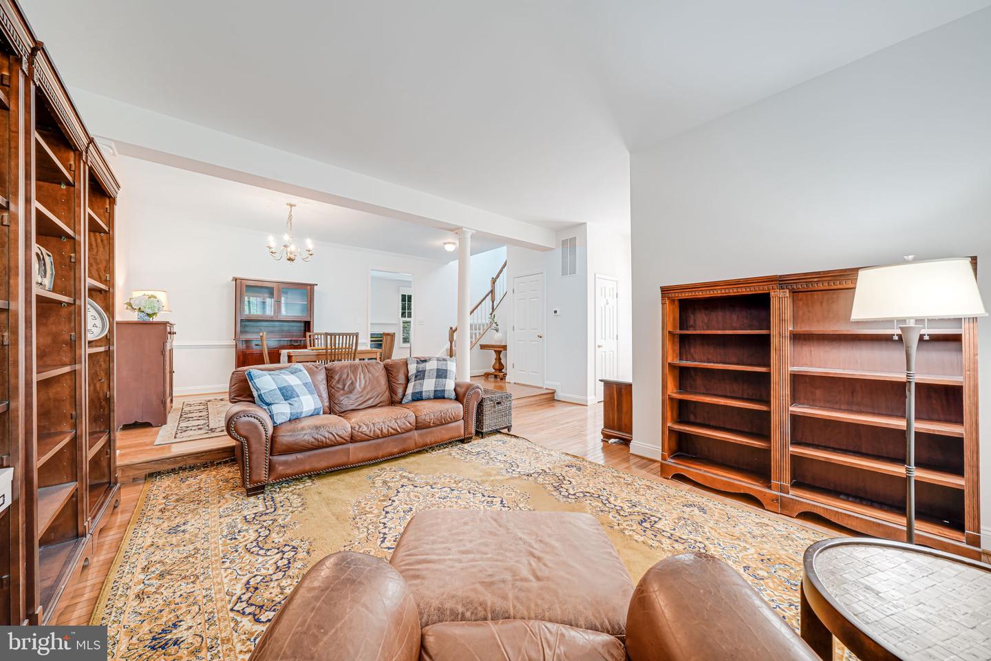 3926 CHARLES AVE, ALEXANDRIA, Virginia 22305, 3 Bedrooms Bedrooms, ,3 BathroomsBathrooms,Residential,For sale,3926 CHARLES AVE,VAAX2046284 MLS # VAAX2046284