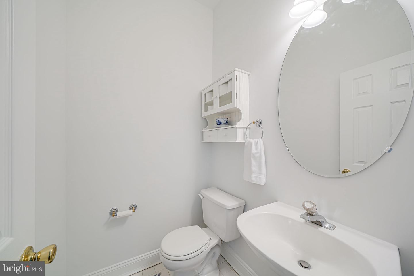 3926 CHARLES AVE, ALEXANDRIA, Virginia 22305, 3 Bedrooms Bedrooms, ,3 BathroomsBathrooms,Residential,For sale,3926 CHARLES AVE,VAAX2046284 MLS # VAAX2046284