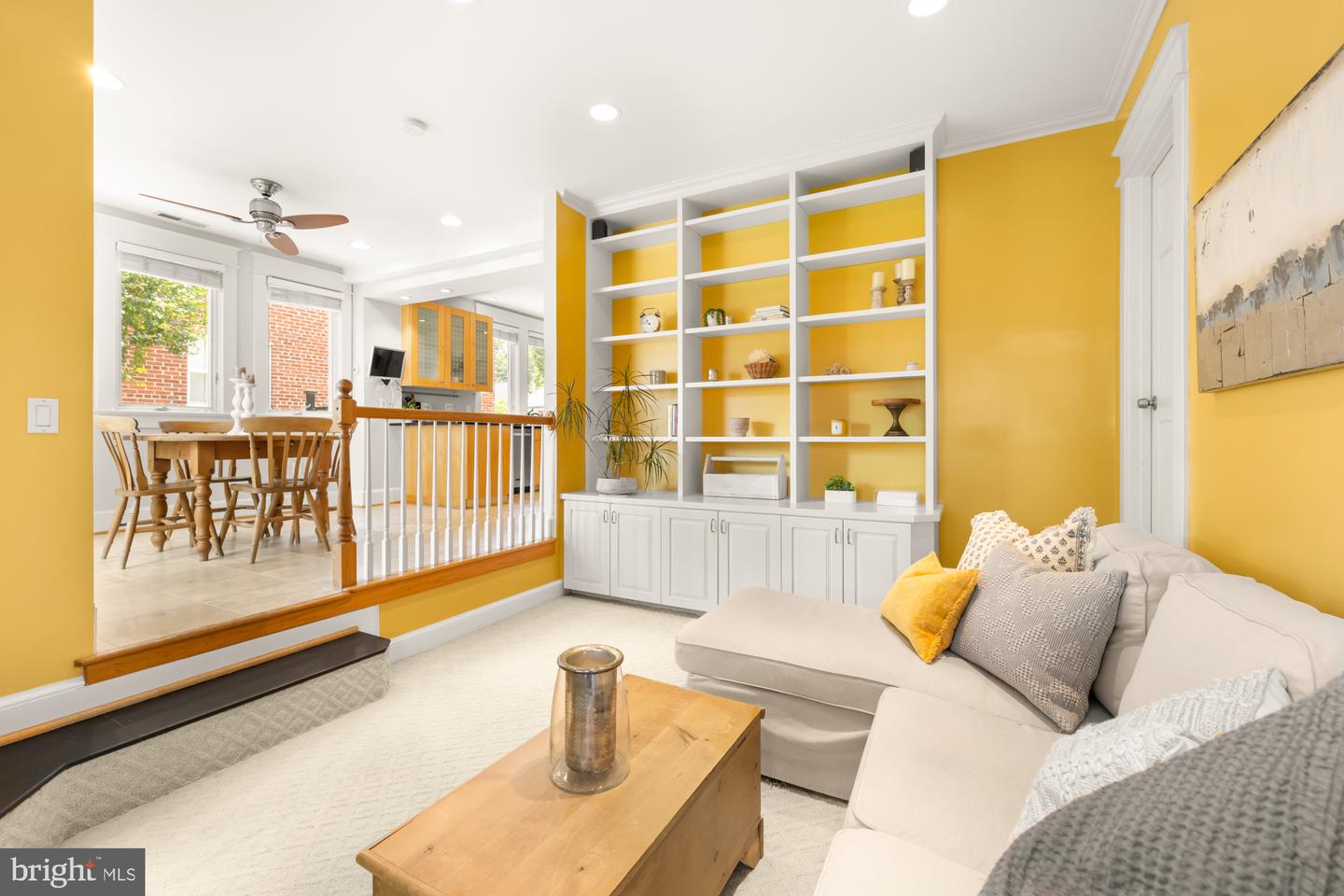 208 E CUSTIS AVE, ALEXANDRIA, Virginia 22301, 4 Bedrooms Bedrooms, ,2 BathroomsBathrooms,Residential,For sale,208 E CUSTIS AVE,VAAX2046304 MLS # VAAX2046304