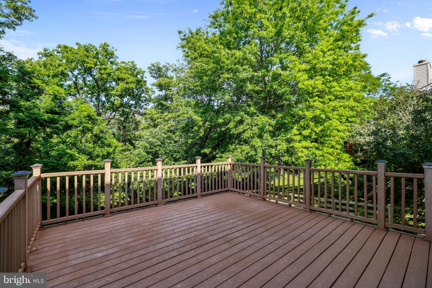 17542 FALLS PL, ROUND HILL, Virginia 20141, 4 Bedrooms Bedrooms, ,3 BathroomsBathrooms,Residential,For sale,17542 FALLS PL,VALO2099108 MLS # VALO2099108