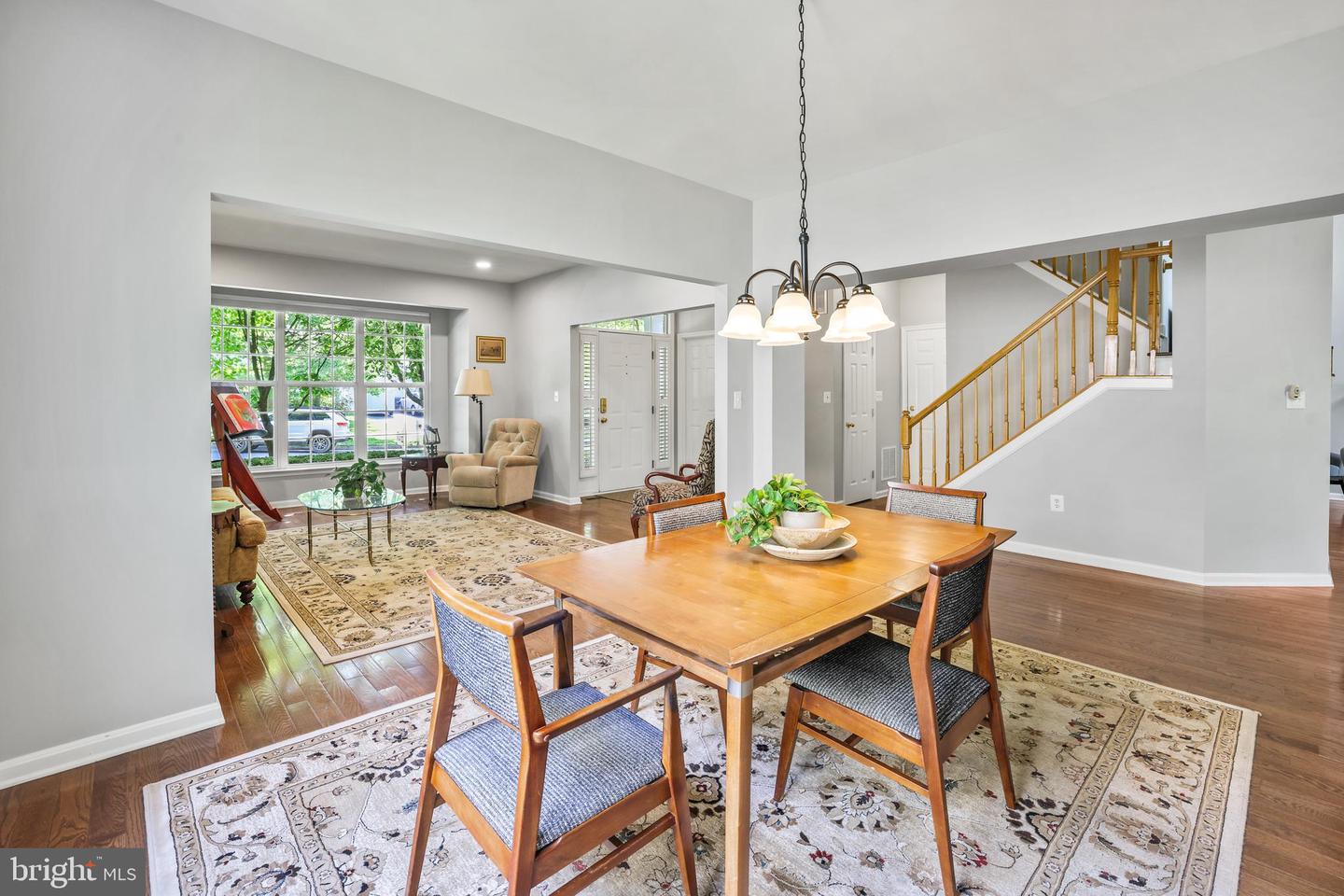 17542 FALLS PL, ROUND HILL, Virginia 20141, 4 Bedrooms Bedrooms, ,3 BathroomsBathrooms,Residential,For sale,17542 FALLS PL,VALO2099108 MLS # VALO2099108