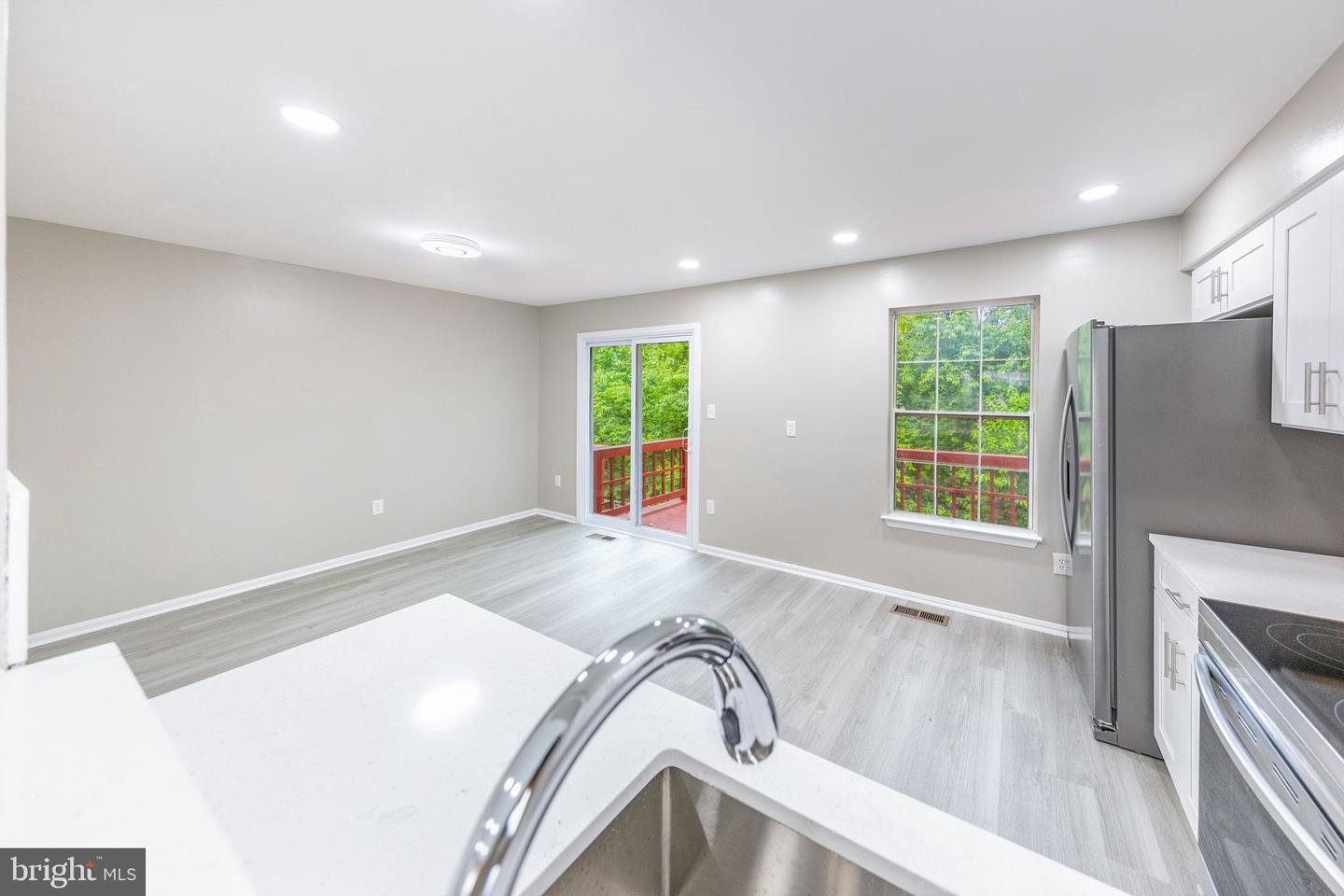 344 MOSEBY CT, MANASSAS PARK, Virginia 20111, 4 Bedrooms Bedrooms, ,3 BathroomsBathrooms,Residential,For sale,344 MOSEBY CT,VAMP2003094 MLS # VAMP2003094