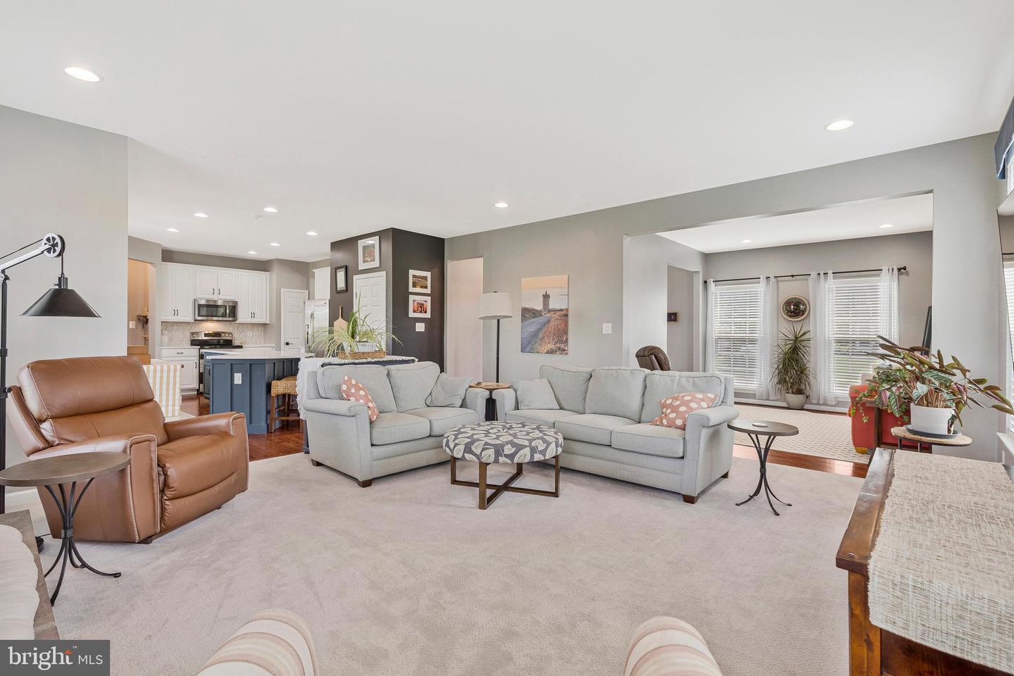 41566 BOSTONIAN PL, ALDIE, Virginia 20105, 5 Bedrooms Bedrooms, ,3 BathroomsBathrooms,Residential,For sale,41566 BOSTONIAN PL,VALO2099114 MLS # VALO2099114