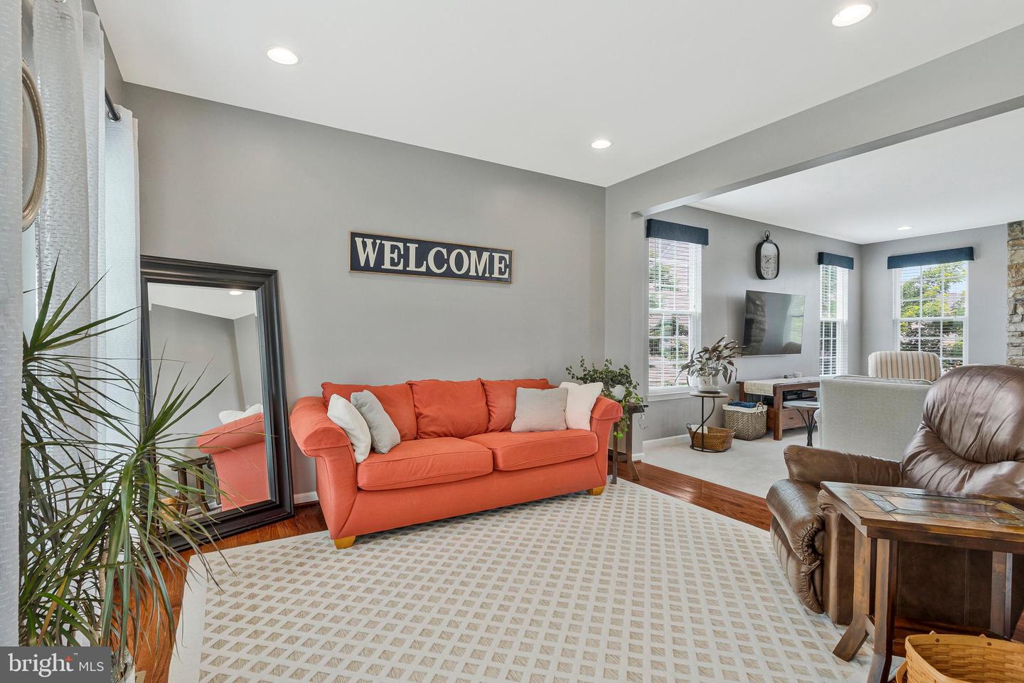 41566 BOSTONIAN PL, ALDIE, Virginia 20105, 5 Bedrooms Bedrooms, ,3 BathroomsBathrooms,Residential,For sale,41566 BOSTONIAN PL,VALO2099114 MLS # VALO2099114