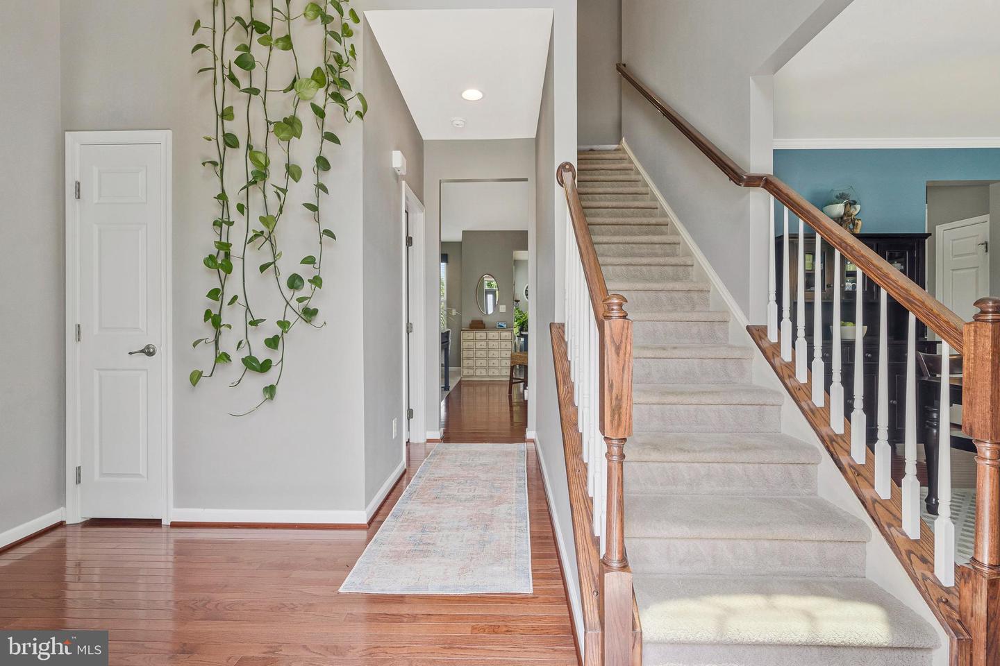 41566 BOSTONIAN PL, ALDIE, Virginia 20105, 5 Bedrooms Bedrooms, ,3 BathroomsBathrooms,Residential,For sale,41566 BOSTONIAN PL,VALO2099114 MLS # VALO2099114