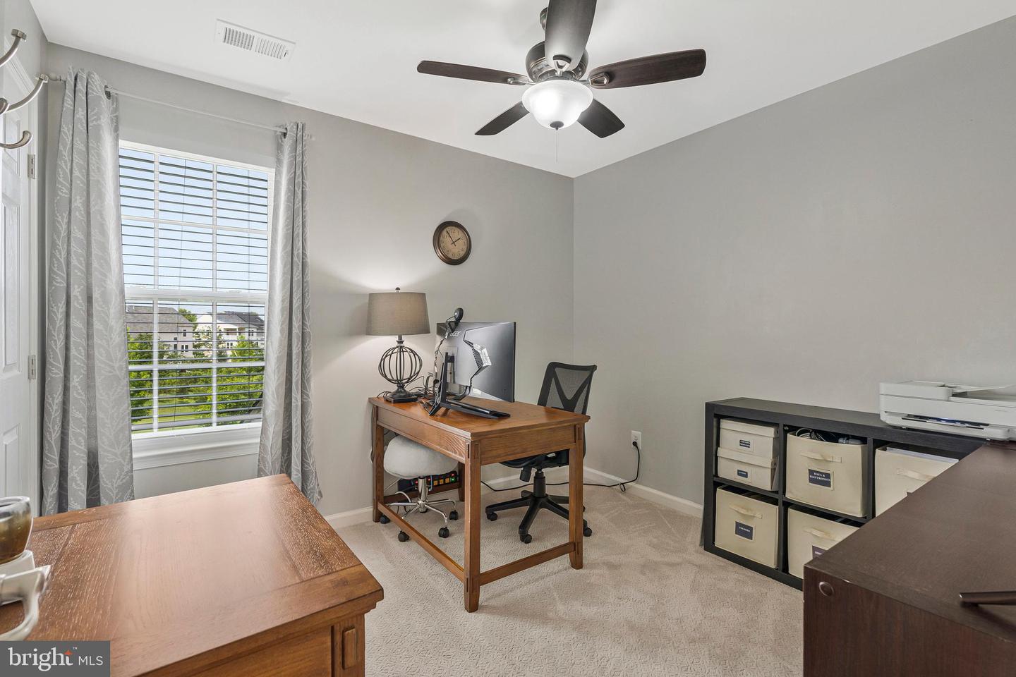 41566 BOSTONIAN PL, ALDIE, Virginia 20105, 5 Bedrooms Bedrooms, ,3 BathroomsBathrooms,Residential,For sale,41566 BOSTONIAN PL,VALO2099114 MLS # VALO2099114