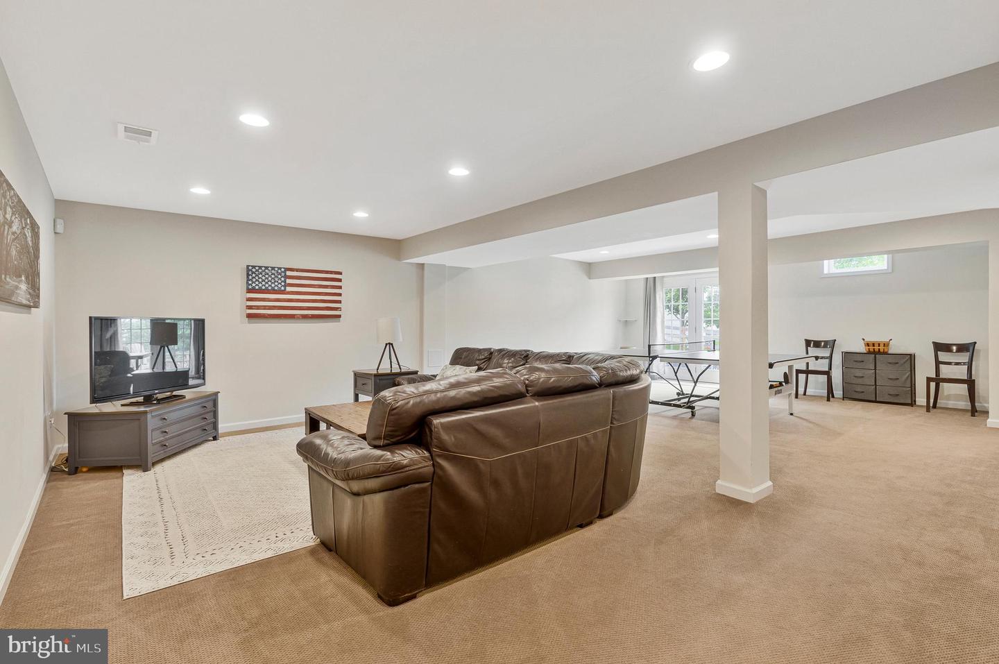 41566 BOSTONIAN PL, ALDIE, Virginia 20105, 5 Bedrooms Bedrooms, ,3 BathroomsBathrooms,Residential,For sale,41566 BOSTONIAN PL,VALO2099114 MLS # VALO2099114