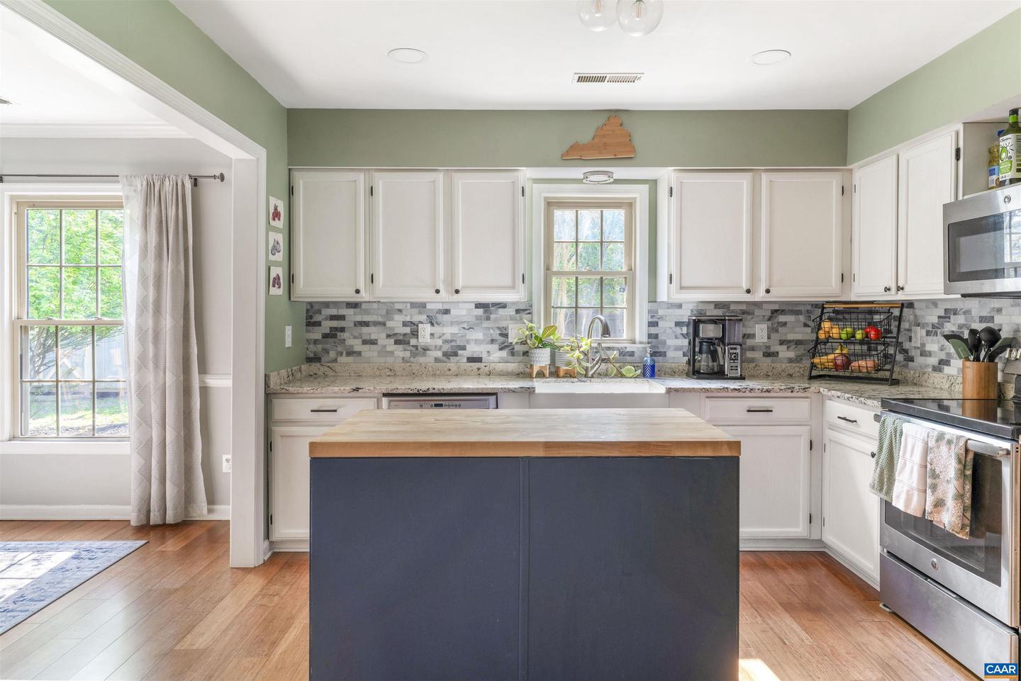 1577 OLD BROOK RD, CHARLOTTESVILLE, Virginia 22901, 3 Bedrooms Bedrooms, ,2 BathroomsBathrooms,Residential,For sale,1577 OLD BROOK RD,665498 MLS # 665498