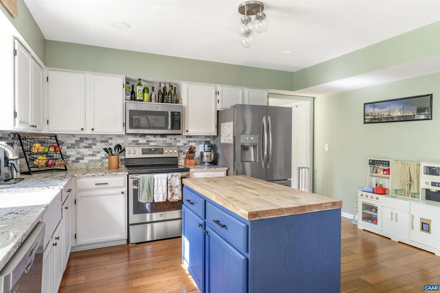 1577 OLD BROOK RD, CHARLOTTESVILLE, Virginia 22901, 3 Bedrooms Bedrooms, ,2 BathroomsBathrooms,Residential,For sale,1577 OLD BROOK RD,665498 MLS # 665498