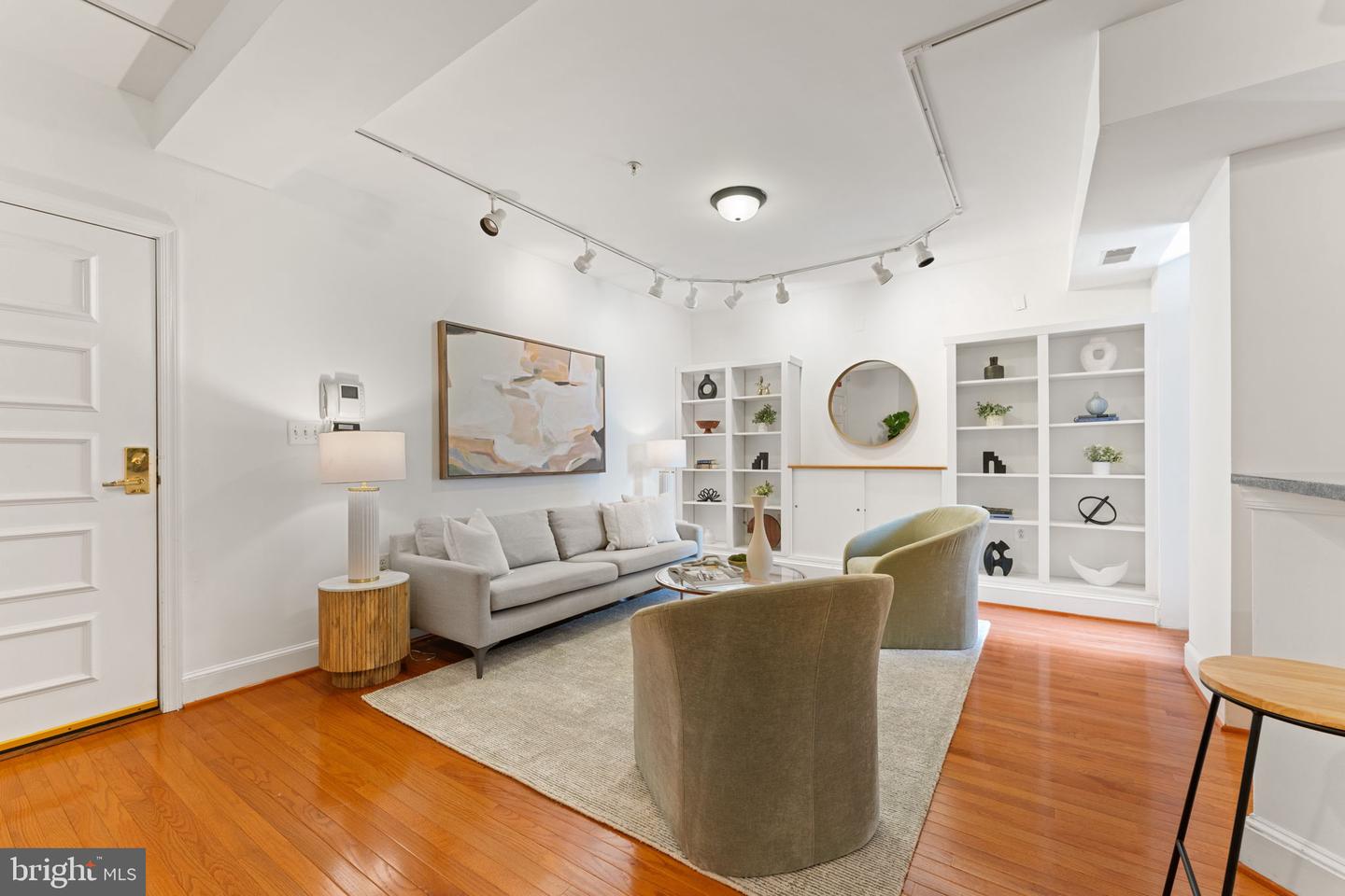 1419 CLIFTON ST NW #204, WASHINGTON, District Of Columbia 20009, 2 Bedrooms Bedrooms, ,2 BathroomsBathrooms,Residential,For sale,1419 CLIFTON ST NW #204,DCDC2204710 MLS # DCDC2204710