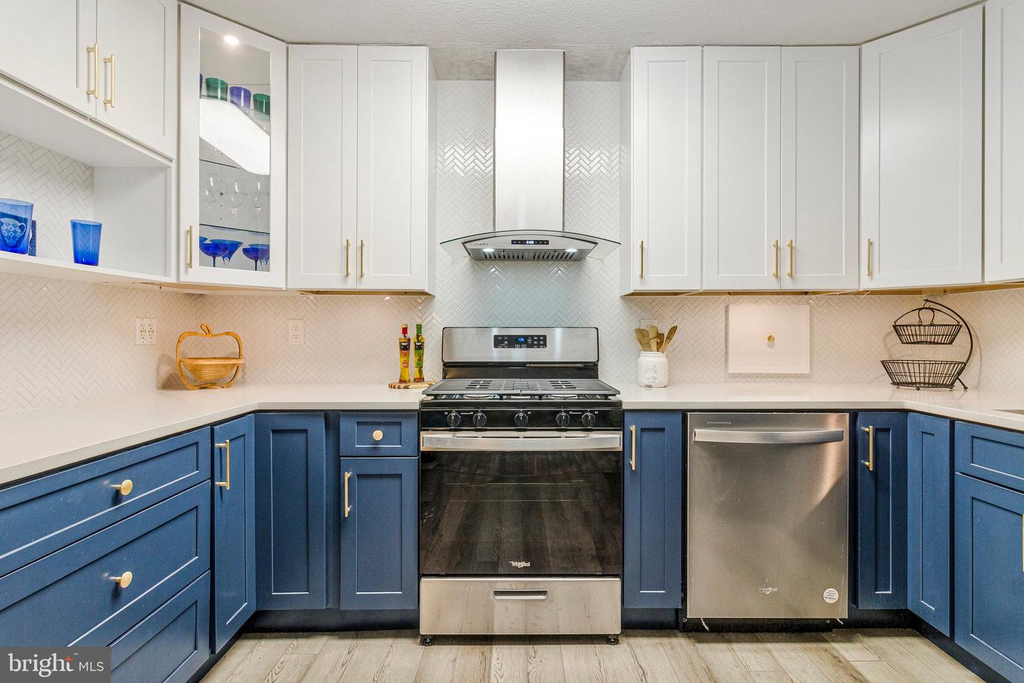 1300 ARMY NAVY DR S #227, ARLINGTON, Virginia 22202, 1 Bedroom Bedrooms, ,1 BathroomBathrooms,Residential,For sale,1300 ARMY NAVY DR S #227,VAAR2058984 MLS # VAAR2058984 1300 ARMY NAVY DR S #227, ARLINGTON, Virginia 22202, 1 Bedroom Bedrooms, ,1 BathroomBathrooms,Residential,For sale,1300 ARMY NAVY DR S #227,VAAR2058984 MLS # VAAR2058984