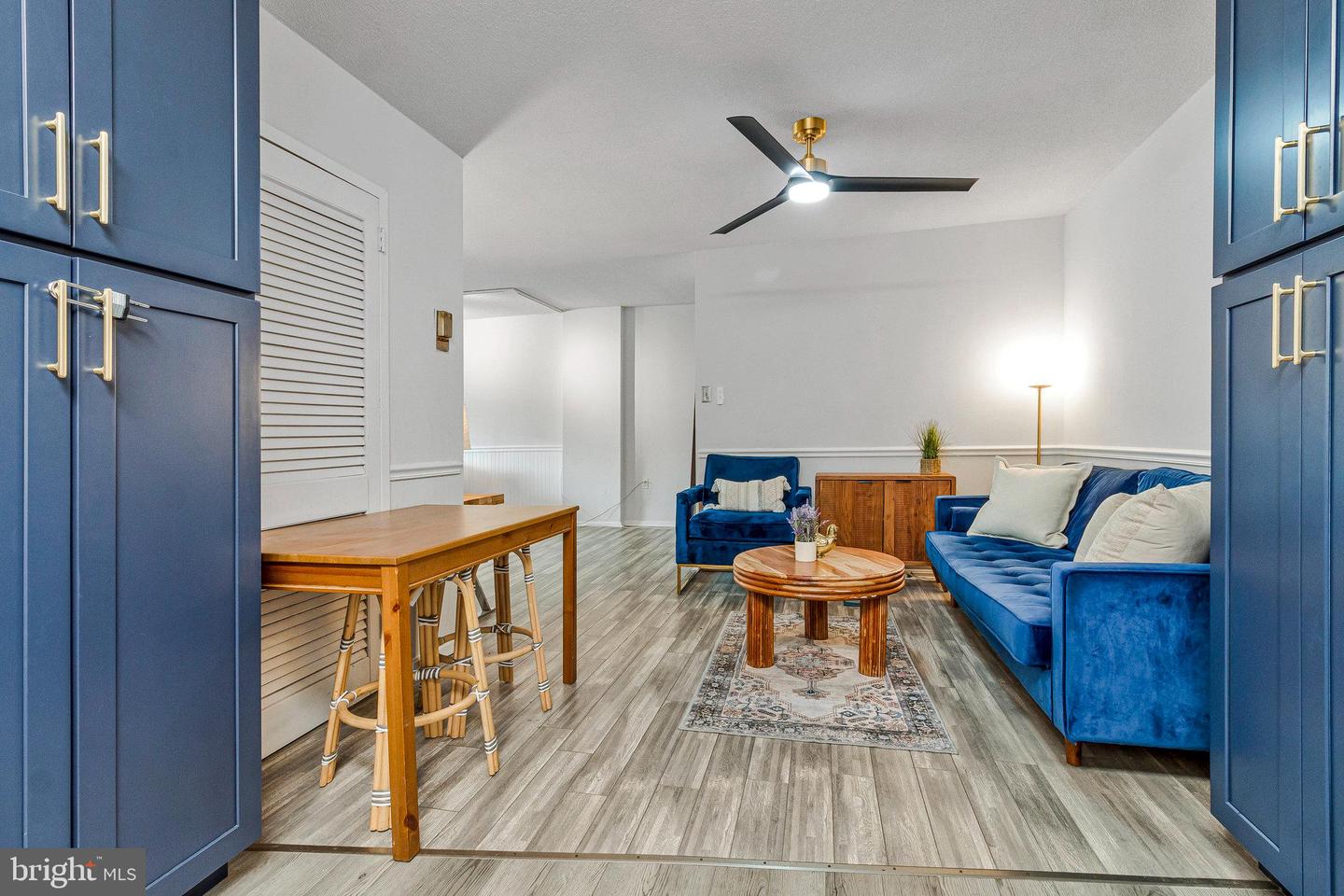 1300 ARMY NAVY DR S #227, ARLINGTON, Virginia 22202, 1 Bedroom Bedrooms, ,1 BathroomBathrooms,Residential,For sale,1300 ARMY NAVY DR S #227,VAAR2058984 MLS # VAAR2058984 1300 ARMY NAVY DR S #227, ARLINGTON, Virginia 22202, 1 Bedroom Bedrooms, ,1 BathroomBathrooms,Residential,For sale,1300 ARMY NAVY DR S #227,VAAR2058984 MLS # VAAR2058984