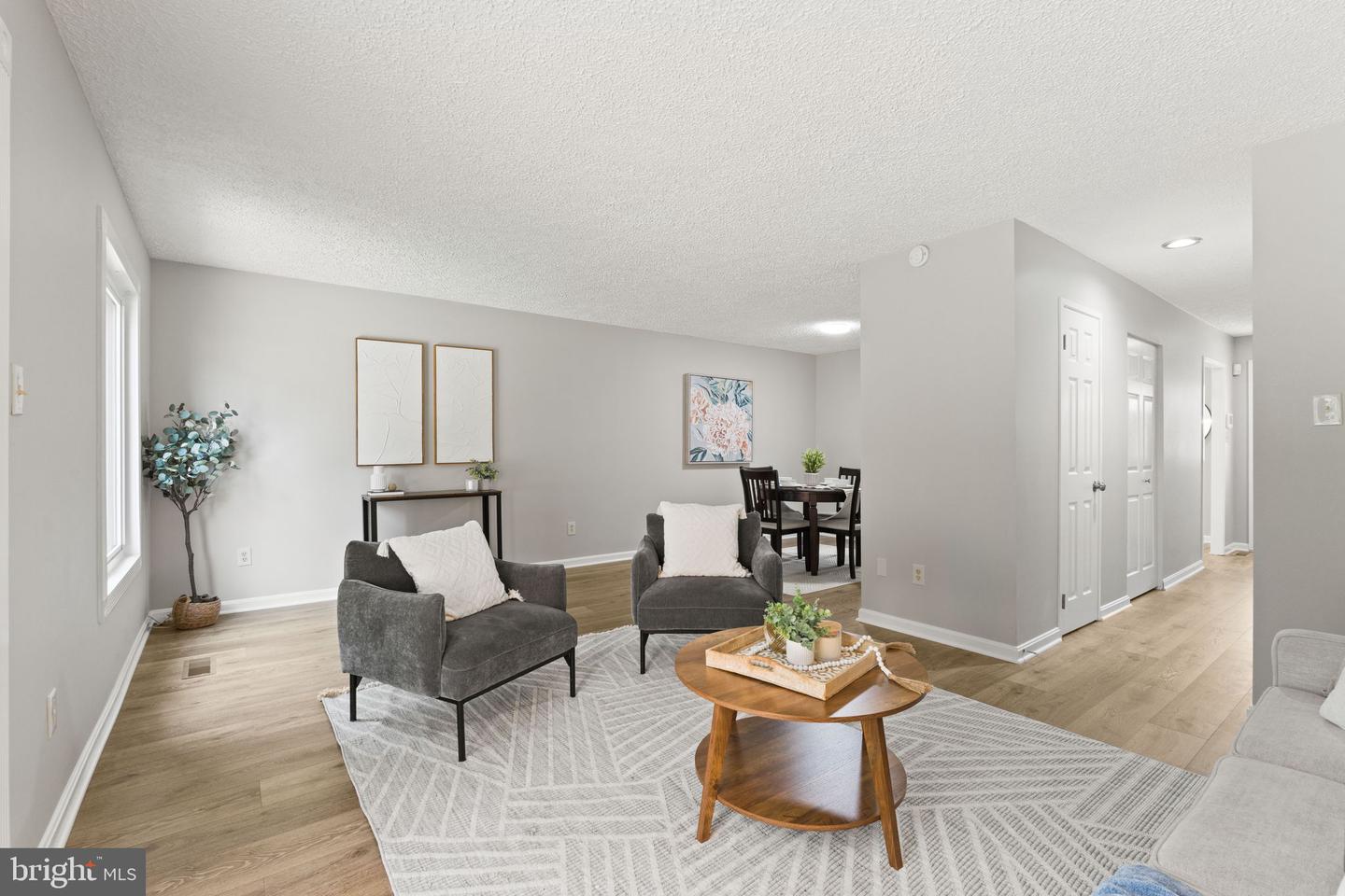 2825 CAMBRIDGE DR, WOODBRIDGE, Virginia 22192, 3 Bedrooms Bedrooms, ,2 BathroomsBathrooms,Residential,For sale,2825 CAMBRIDGE DR,VAPW2096716 MLS # VAPW2096716
