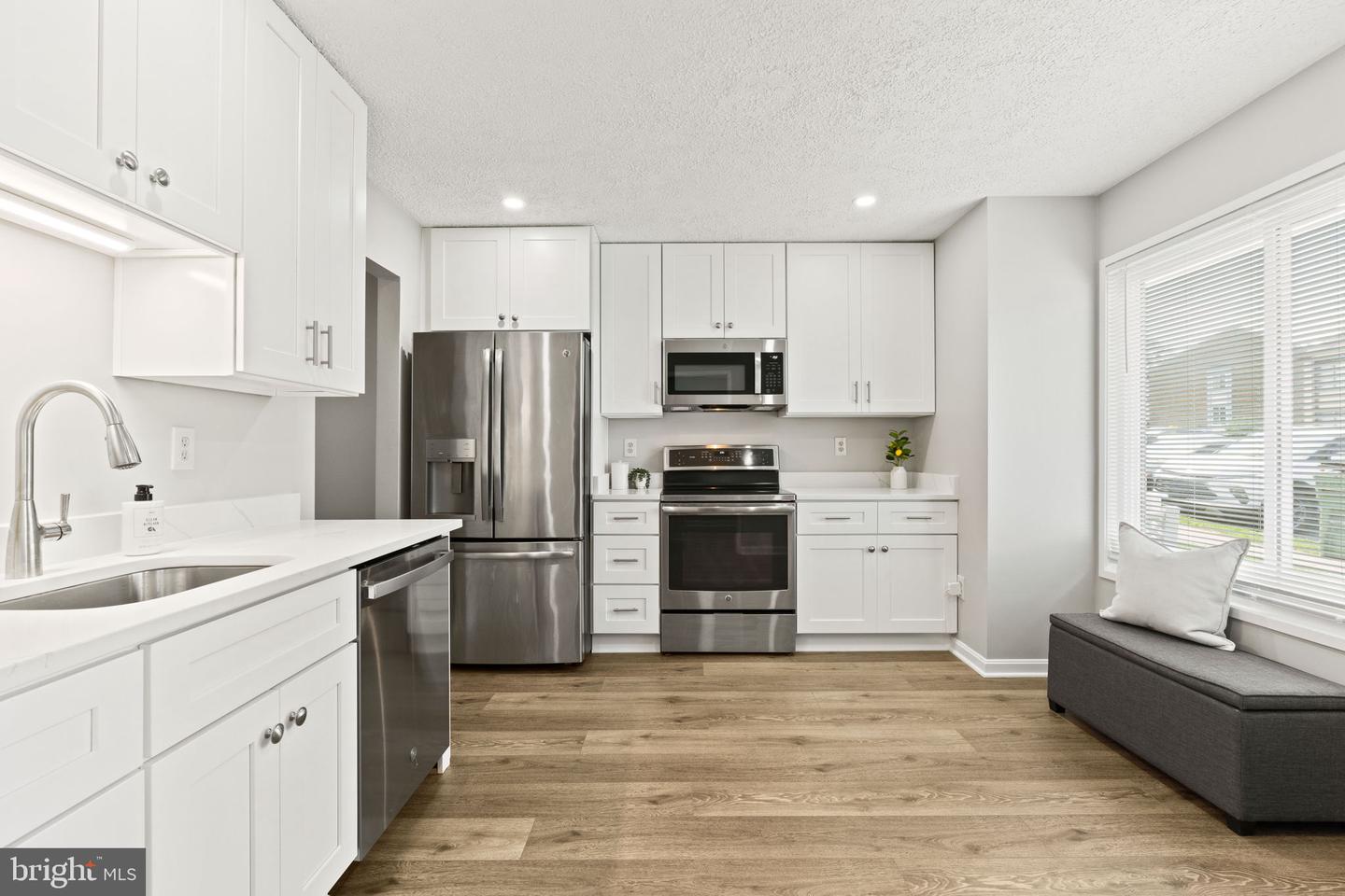 2825 CAMBRIDGE DR, WOODBRIDGE, Virginia 22192, 3 Bedrooms Bedrooms, ,2 BathroomsBathrooms,Residential,For sale,2825 CAMBRIDGE DR,VAPW2096716 MLS # VAPW2096716