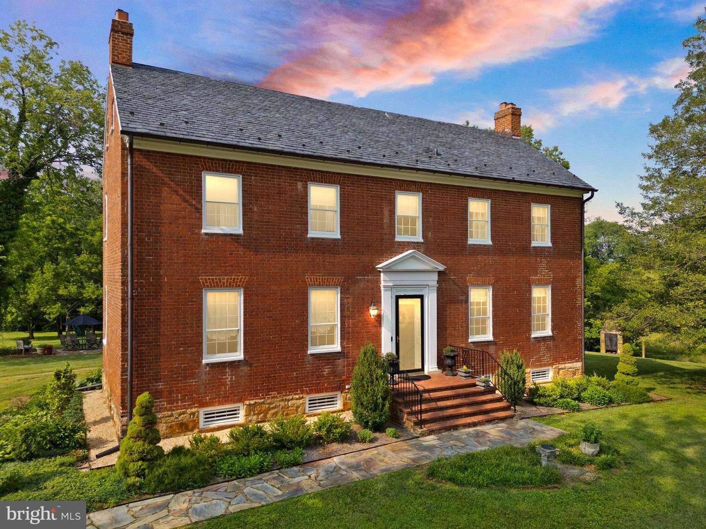 5049 FAIRVIEW LN, BROAD RUN, Virginia 20137, 3 Bedrooms Bedrooms, ,2 BathroomsBathrooms,Residential,For sale,5049 FAIRVIEW LN,VAFQ2016988 MLS # VAFQ2016988