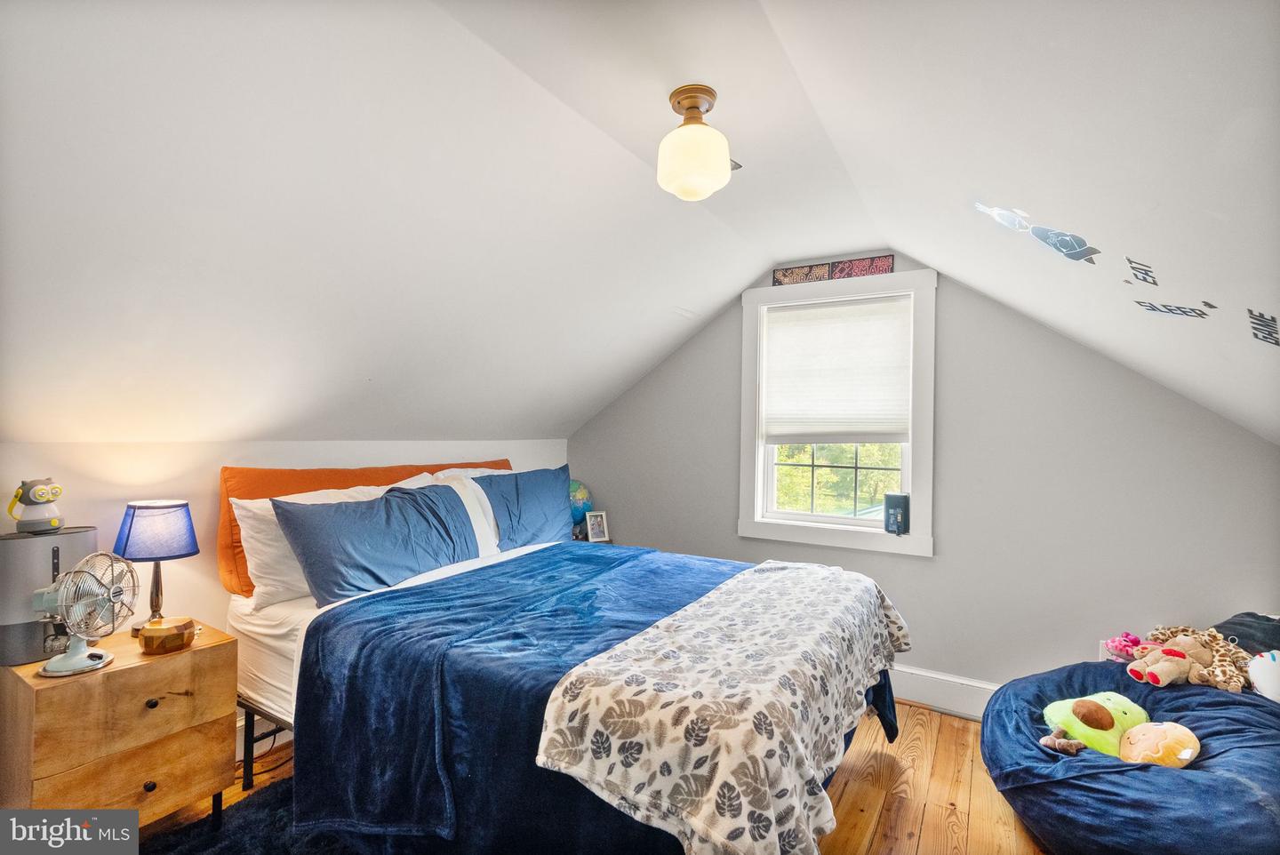 5049 FAIRVIEW LN, BROAD RUN, Virginia 20137, 3 Bedrooms Bedrooms, ,2 BathroomsBathrooms,Residential,For sale,5049 FAIRVIEW LN,VAFQ2016988 MLS # VAFQ2016988