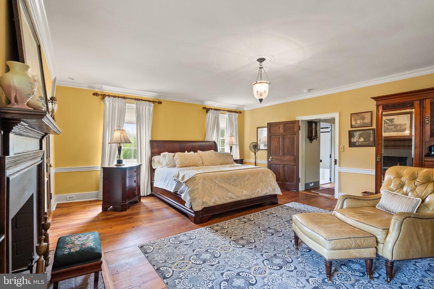 5049 FAIRVIEW LN, BROAD RUN, Virginia 20137, 3 Bedrooms Bedrooms, ,2 BathroomsBathrooms,Residential,For sale,5049 FAIRVIEW LN,VAFQ2016988 MLS # VAFQ2016988