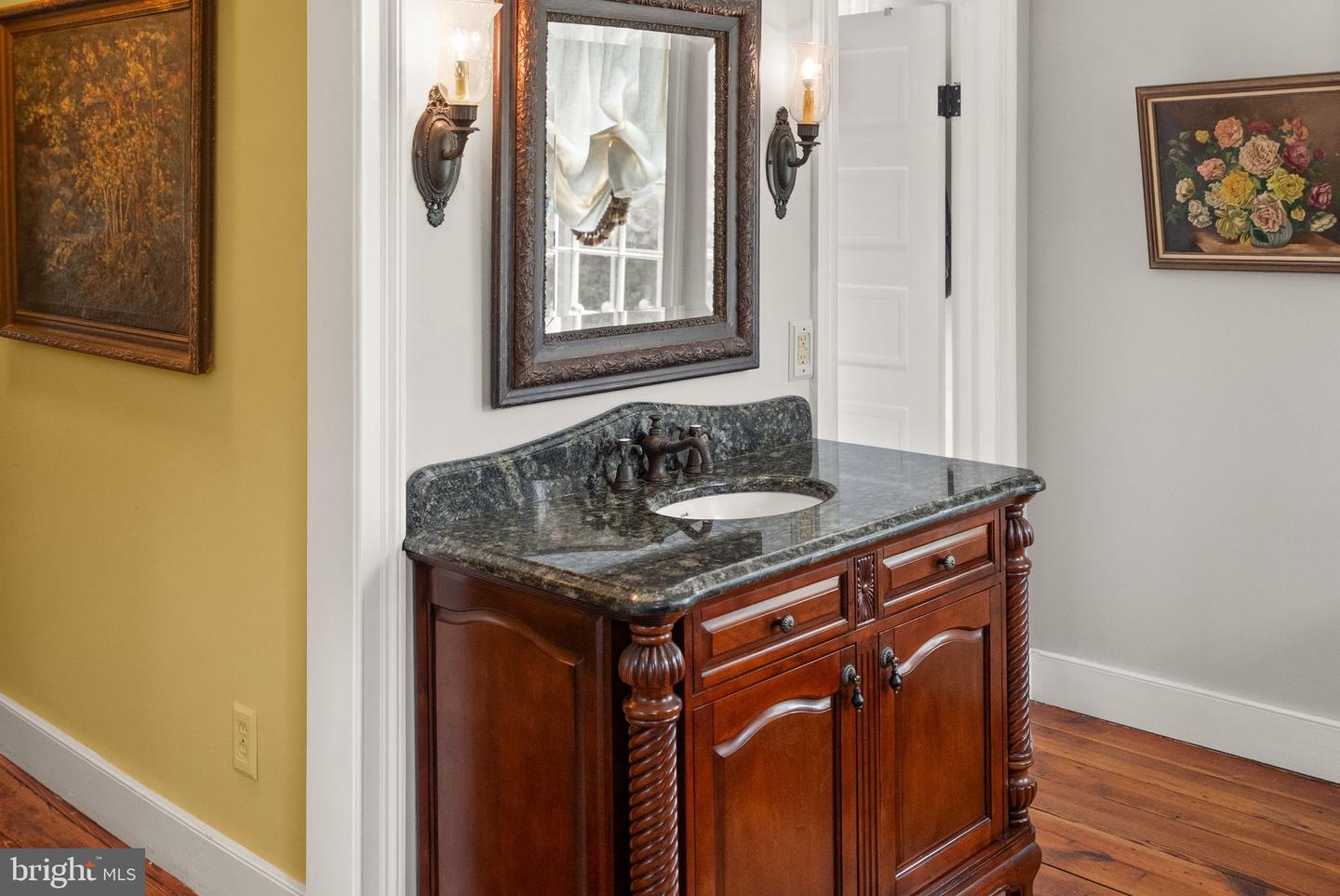 5049 FAIRVIEW LN, BROAD RUN, Virginia 20137, 3 Bedrooms Bedrooms, ,2 BathroomsBathrooms,Residential,For sale,5049 FAIRVIEW LN,VAFQ2016988 MLS # VAFQ2016988