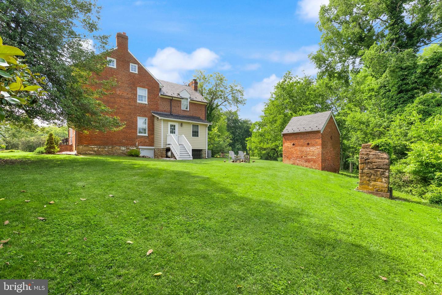 5049 FAIRVIEW LN, BROAD RUN, Virginia 20137, 3 Bedrooms Bedrooms, ,2 BathroomsBathrooms,Residential,For sale,5049 FAIRVIEW LN,VAFQ2016988 MLS # VAFQ2016988