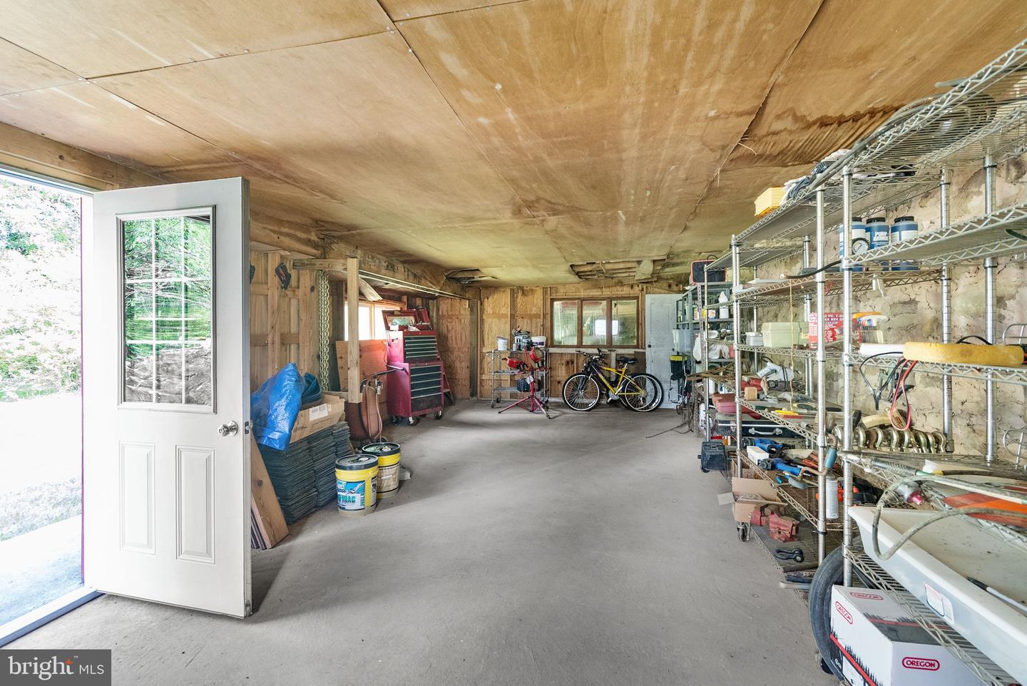 5049 FAIRVIEW LN, BROAD RUN, Virginia 20137, 3 Bedrooms Bedrooms, ,2 BathroomsBathrooms,Residential,For sale,5049 FAIRVIEW LN,VAFQ2016988 MLS # VAFQ2016988