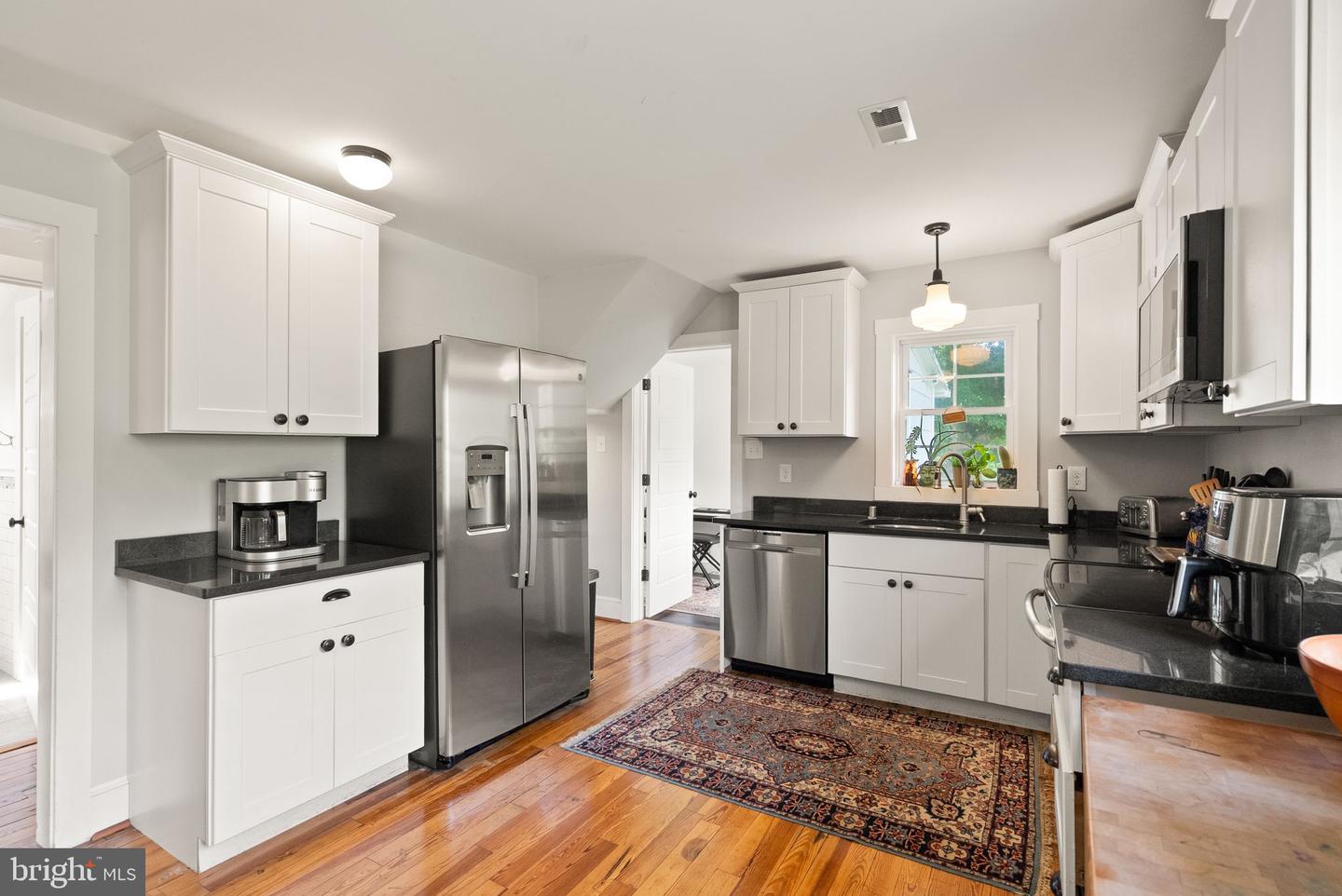 5049 FAIRVIEW LN, BROAD RUN, Virginia 20137, 3 Bedrooms Bedrooms, ,2 BathroomsBathrooms,Residential,For sale,5049 FAIRVIEW LN,VAFQ2016988 MLS # VAFQ2016988