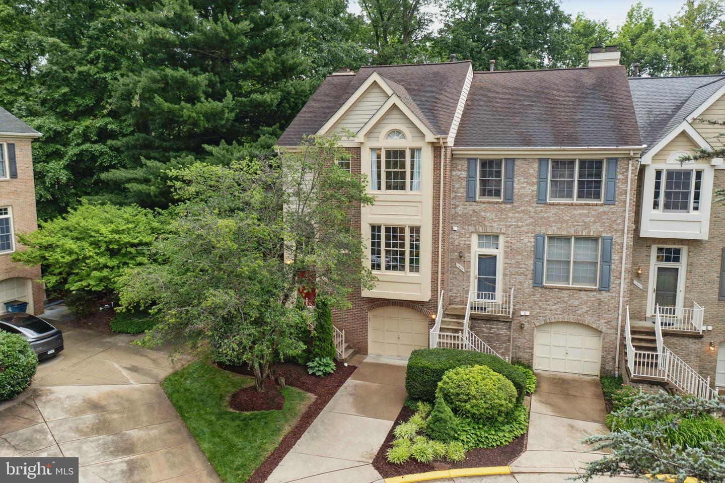 1393 HERITAGE OAK WAY, RESTON, Virginia 20194, 3 Bedrooms Bedrooms, ,2 BathroomsBathrooms,Residential,For sale,1393 HERITAGE OAK WAY,VAFX2246468 MLS # VAFX2246468