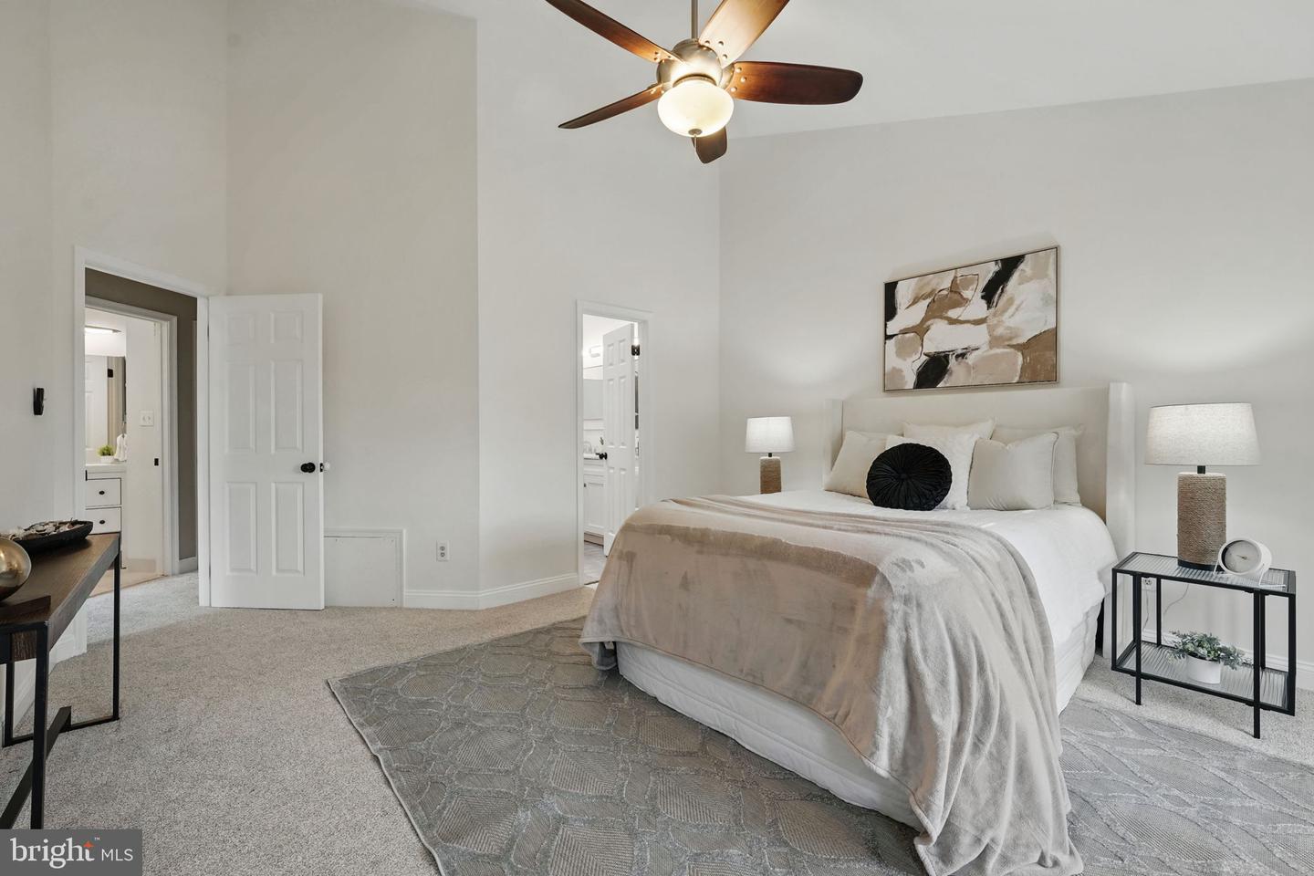 1393 HERITAGE OAK WAY, RESTON, Virginia 20194, 3 Bedrooms Bedrooms, ,2 BathroomsBathrooms,Residential,For sale,1393 HERITAGE OAK WAY,VAFX2246468 MLS # VAFX2246468