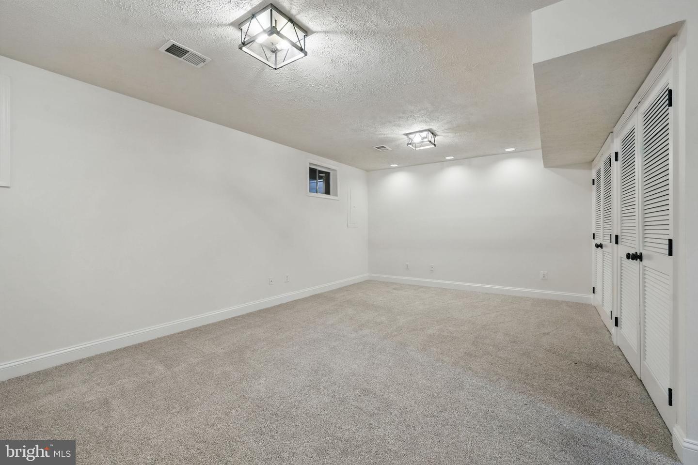 1393 HERITAGE OAK WAY, RESTON, Virginia 20194, 3 Bedrooms Bedrooms, ,2 BathroomsBathrooms,Residential,For sale,1393 HERITAGE OAK WAY,VAFX2246468 MLS # VAFX2246468