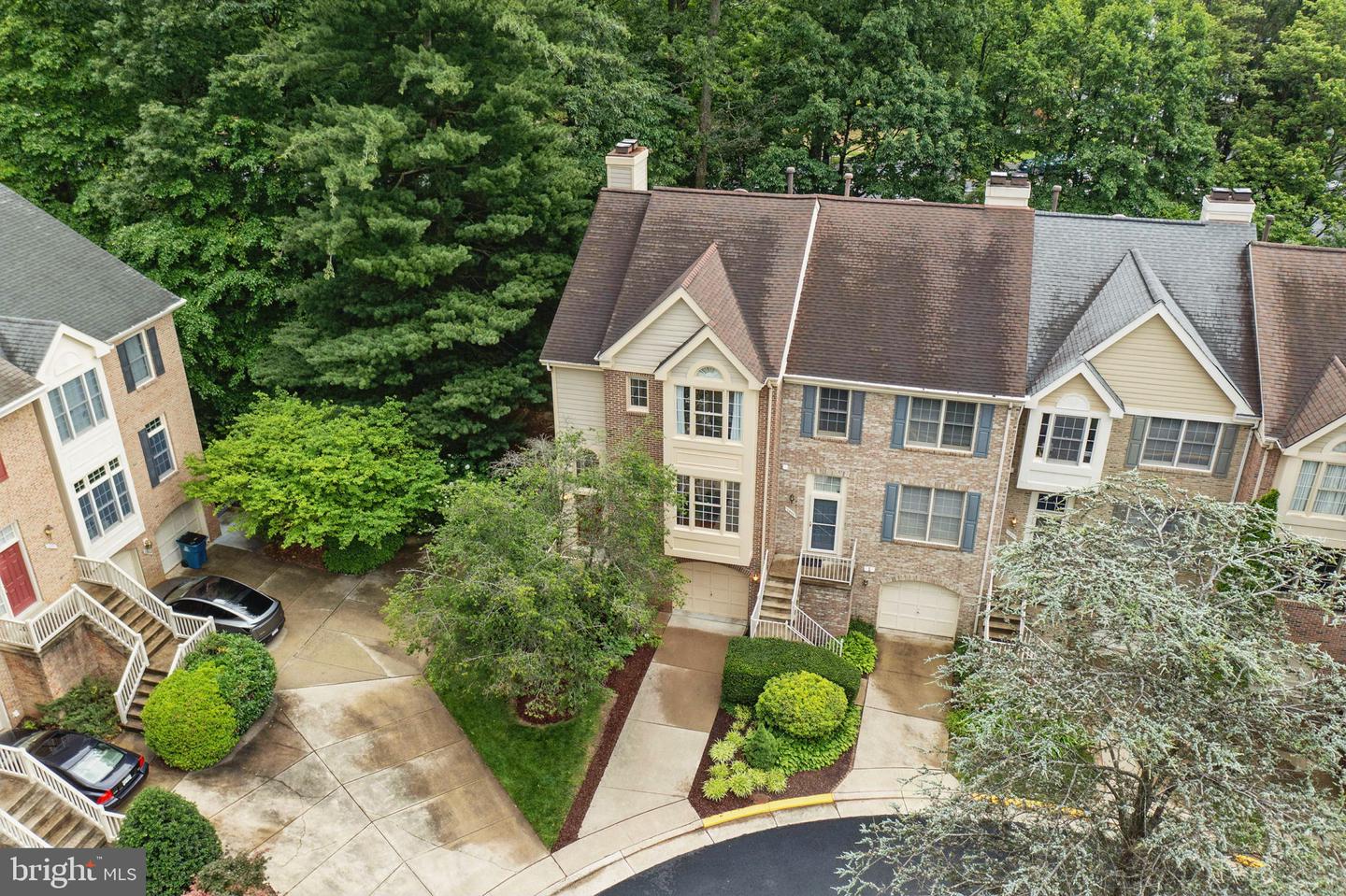 1393 HERITAGE OAK WAY, RESTON, Virginia 20194, 3 Bedrooms Bedrooms, ,2 BathroomsBathrooms,Residential,For sale,1393 HERITAGE OAK WAY,VAFX2246468 MLS # VAFX2246468