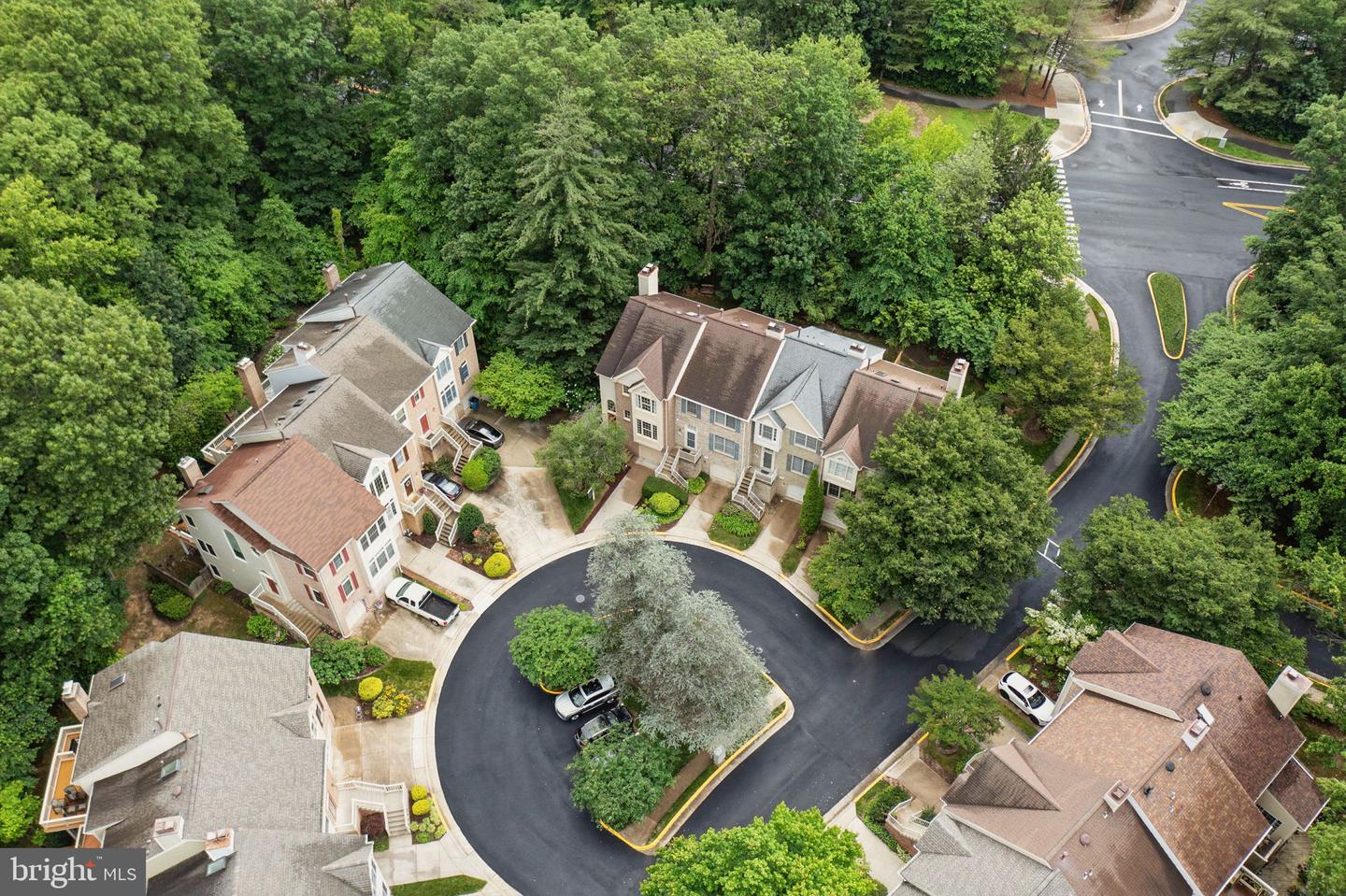 1393 HERITAGE OAK WAY, RESTON, Virginia 20194, 3 Bedrooms Bedrooms, ,2 BathroomsBathrooms,Residential,For sale,1393 HERITAGE OAK WAY,VAFX2246468 MLS # VAFX2246468