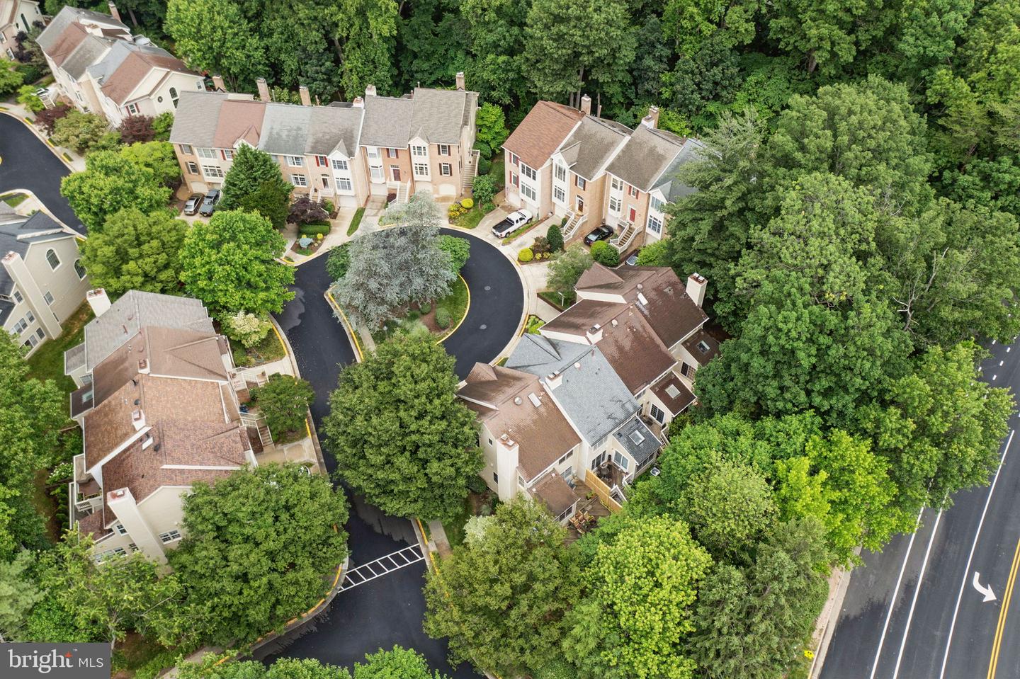 1393 HERITAGE OAK WAY, RESTON, Virginia 20194, 3 Bedrooms Bedrooms, ,2 BathroomsBathrooms,Residential,For sale,1393 HERITAGE OAK WAY,VAFX2246468 MLS # VAFX2246468