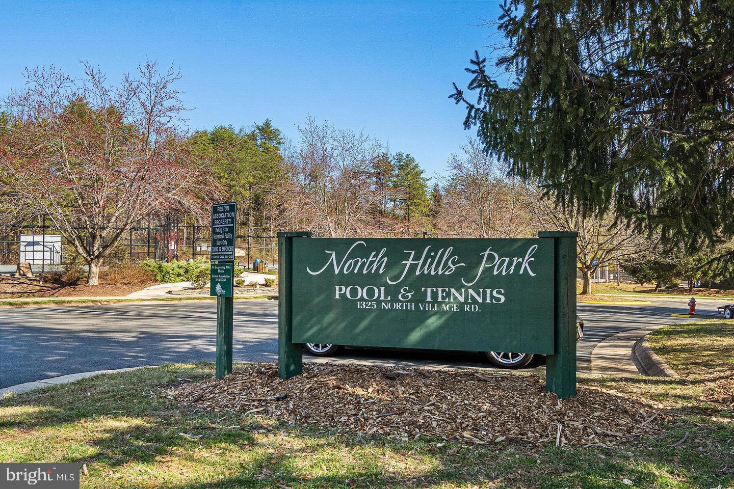 1393 HERITAGE OAK WAY, RESTON, Virginia 20194, 3 Bedrooms Bedrooms, ,2 BathroomsBathrooms,Residential,For sale,1393 HERITAGE OAK WAY,VAFX2246468 MLS # VAFX2246468