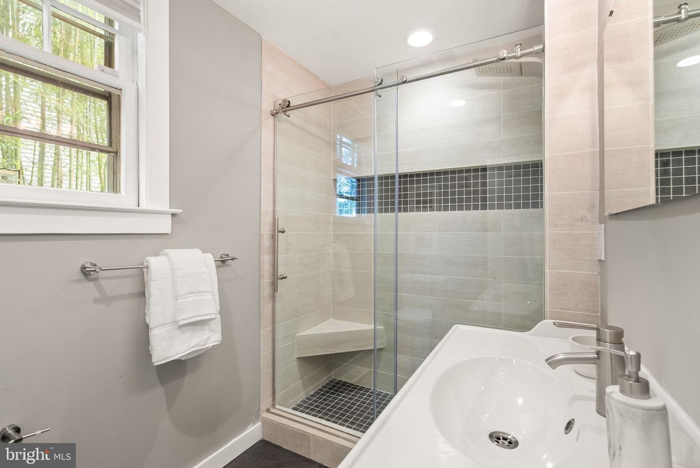 420 WHITTIER ST NW, WASHINGTON, District Of Columbia 20012, 4 Bedrooms Bedrooms, ,3 BathroomsBathrooms,Residential,For sale,420 WHITTIER ST NW,DCDC2204874 MLS # DCDC2204874
