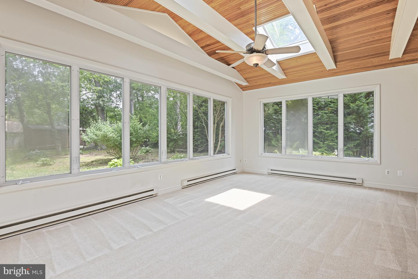 10108 GLENMERE RD, FAIRFAX, Virginia 22032, 5 Bedrooms Bedrooms, ,4 BathroomsBathrooms,Residential,For sale,10108 GLENMERE RD,VAFX2246488 MLS # VAFX2246488