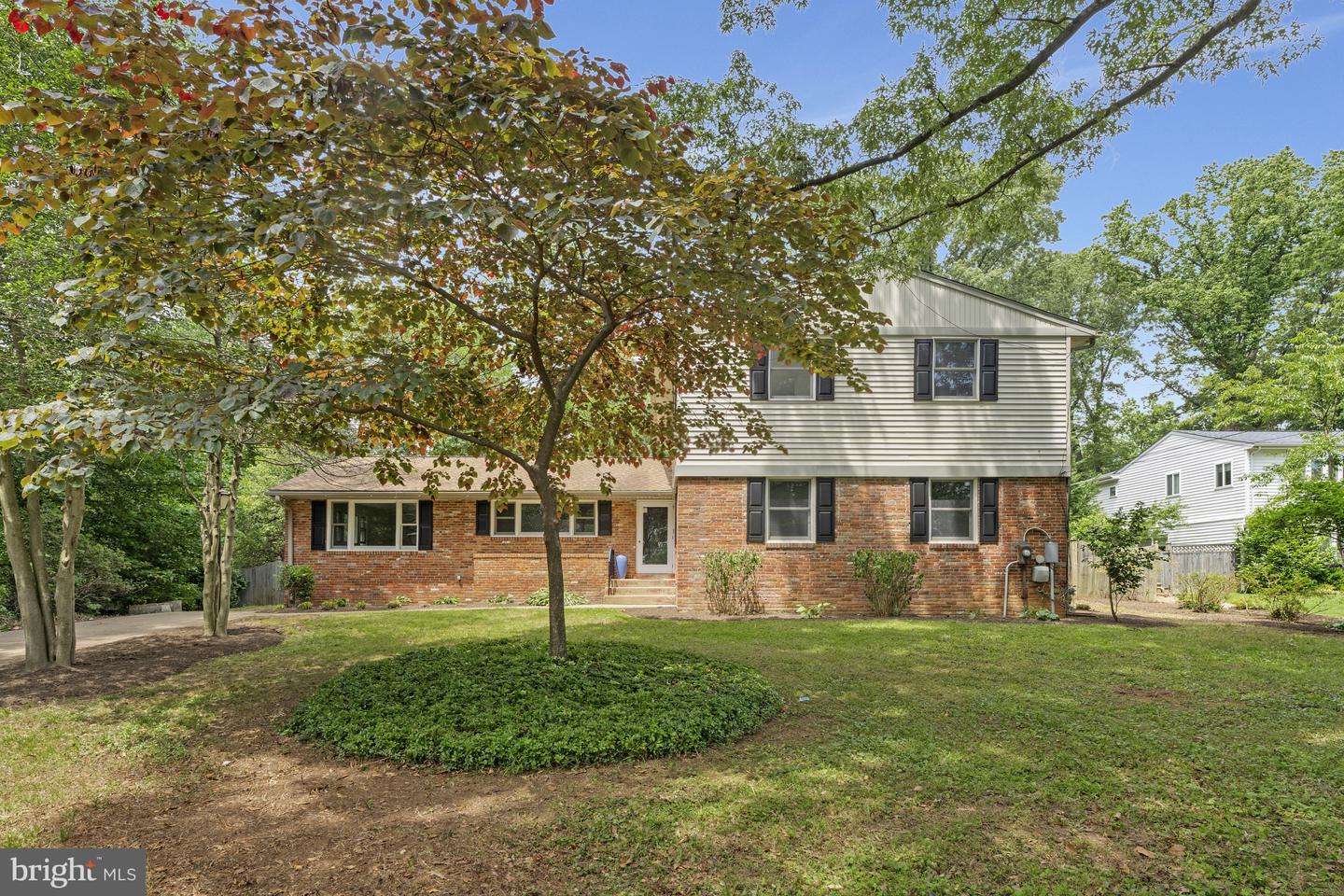 10108 GLENMERE RD, FAIRFAX, Virginia 22032, 5 Bedrooms Bedrooms, ,4 BathroomsBathrooms,Residential,For sale,10108 GLENMERE RD,VAFX2246488 MLS # VAFX2246488