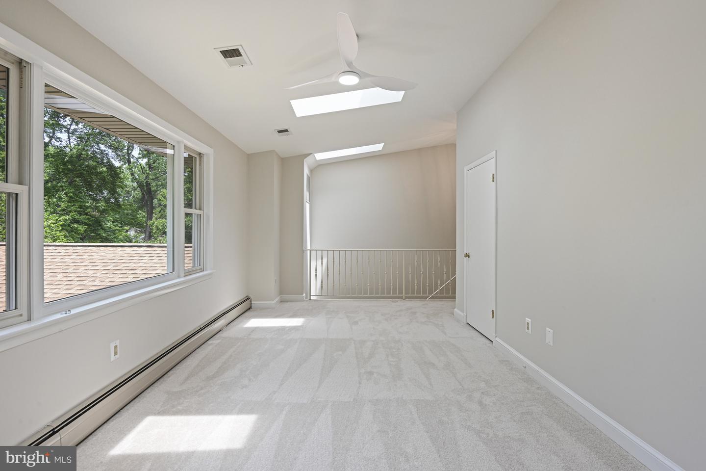 10108 GLENMERE RD, FAIRFAX, Virginia 22032, 5 Bedrooms Bedrooms, ,4 BathroomsBathrooms,Residential,For sale,10108 GLENMERE RD,VAFX2246488 MLS # VAFX2246488