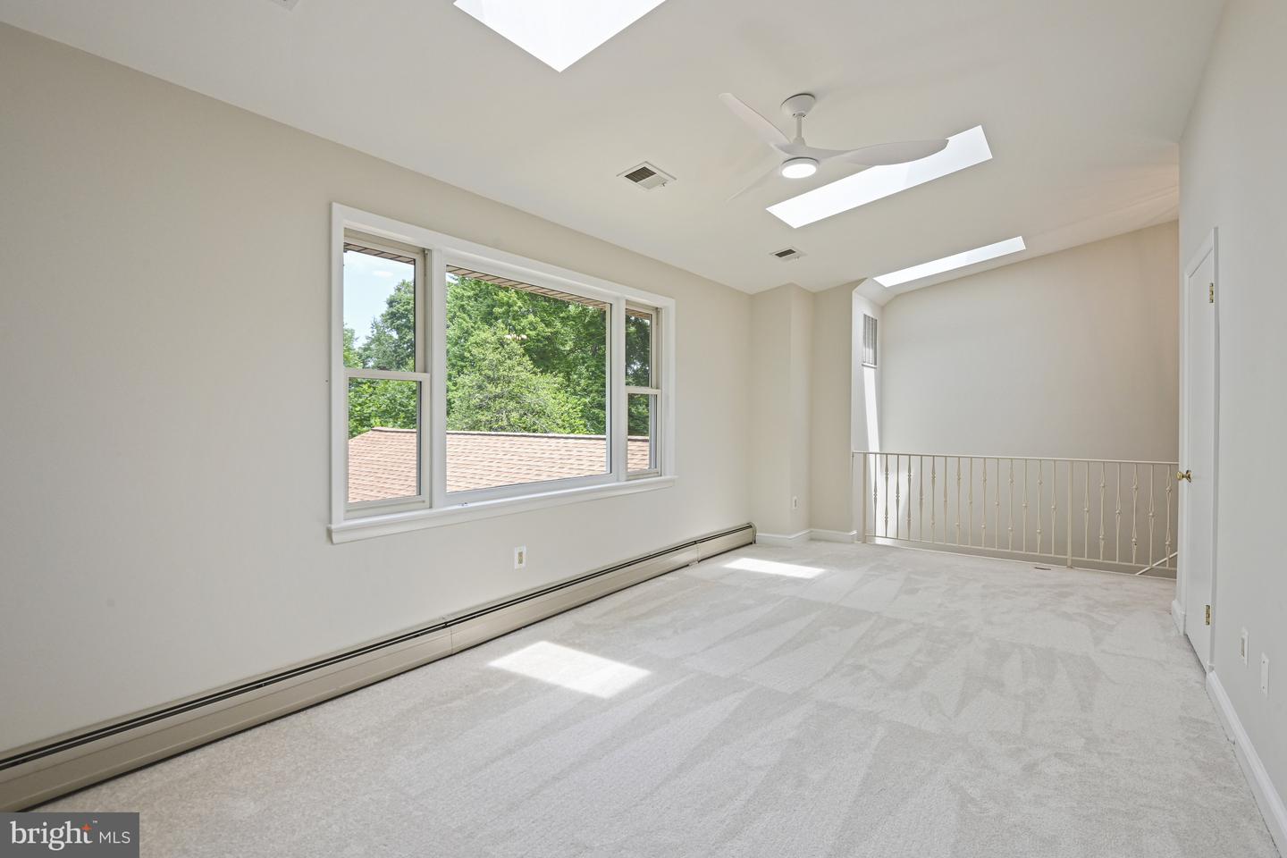 10108 GLENMERE RD, FAIRFAX, Virginia 22032, 5 Bedrooms Bedrooms, ,4 BathroomsBathrooms,Residential,For sale,10108 GLENMERE RD,VAFX2246488 MLS # VAFX2246488