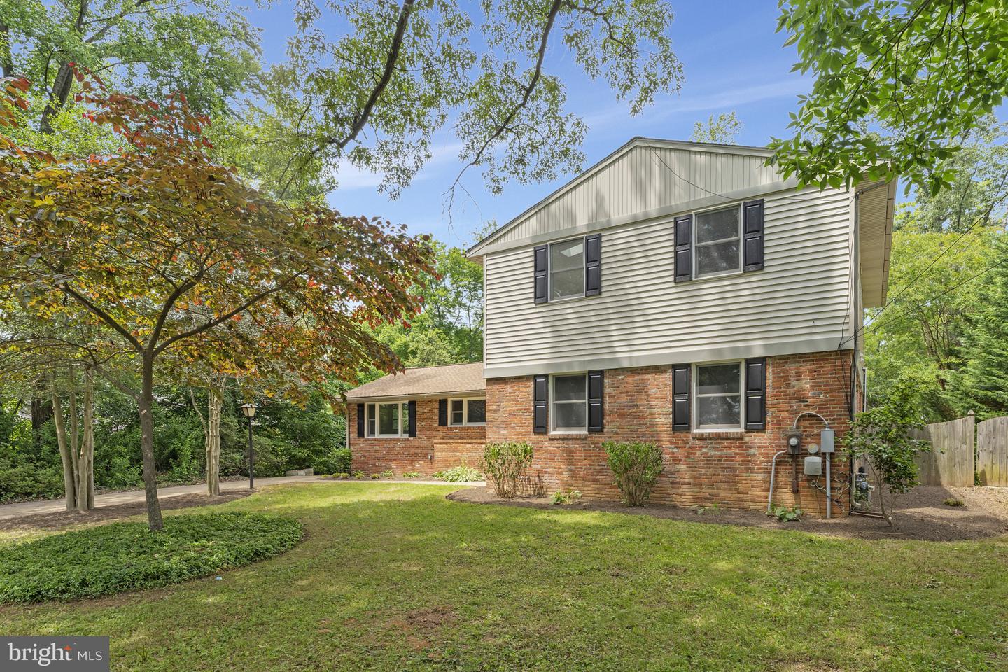 10108 GLENMERE RD, FAIRFAX, Virginia 22032, 5 Bedrooms Bedrooms, ,4 BathroomsBathrooms,Residential,For sale,10108 GLENMERE RD,VAFX2246488 MLS # VAFX2246488